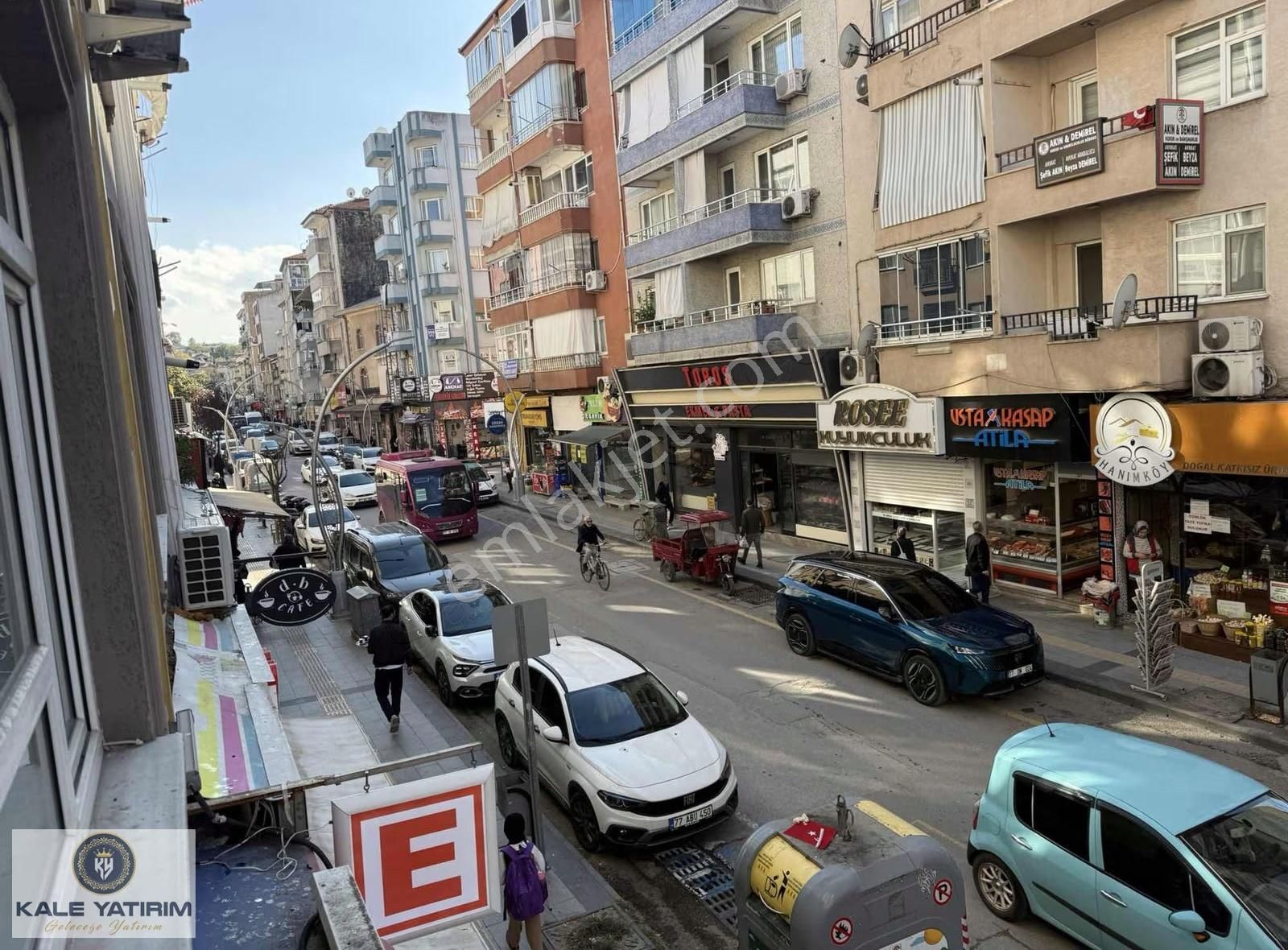 Cumhuriyet Caddesinde 2+1 Doğalgazlı Ön Cephe Daire - Görsel 7