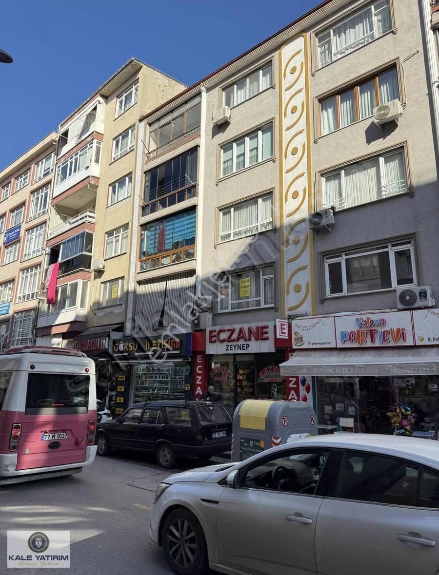 Cumhuriyet Caddesinde Fırsat 2+1 Doğalgazlı Ön Cephe Daire - Görsel 2