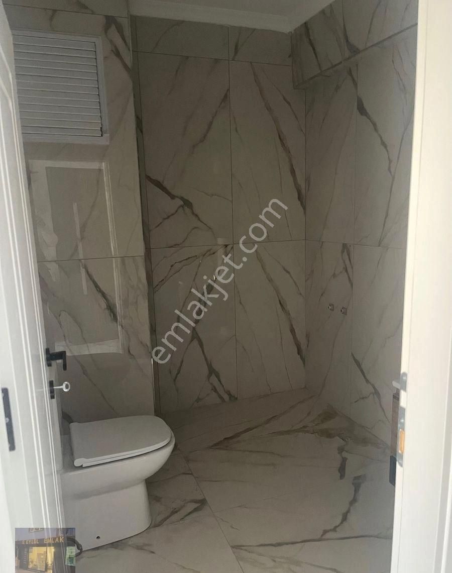 Çarşı İçinde Satılık Yatırım Fırsatı - Görsel 9