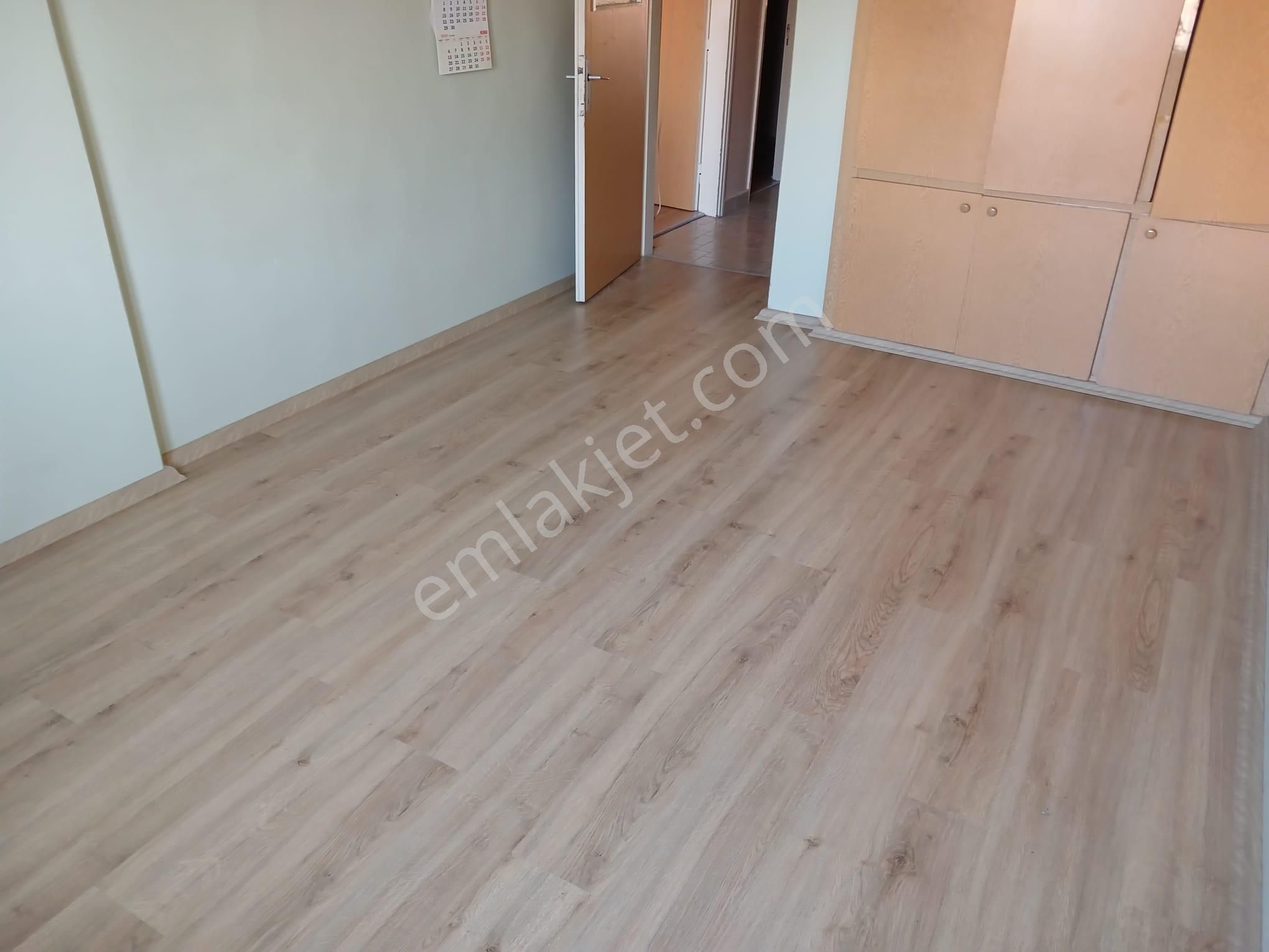 Çarşı Merkezde Asarcıklı Cd.üzerinde Kiralık 3+1 Daire - Görsel 14