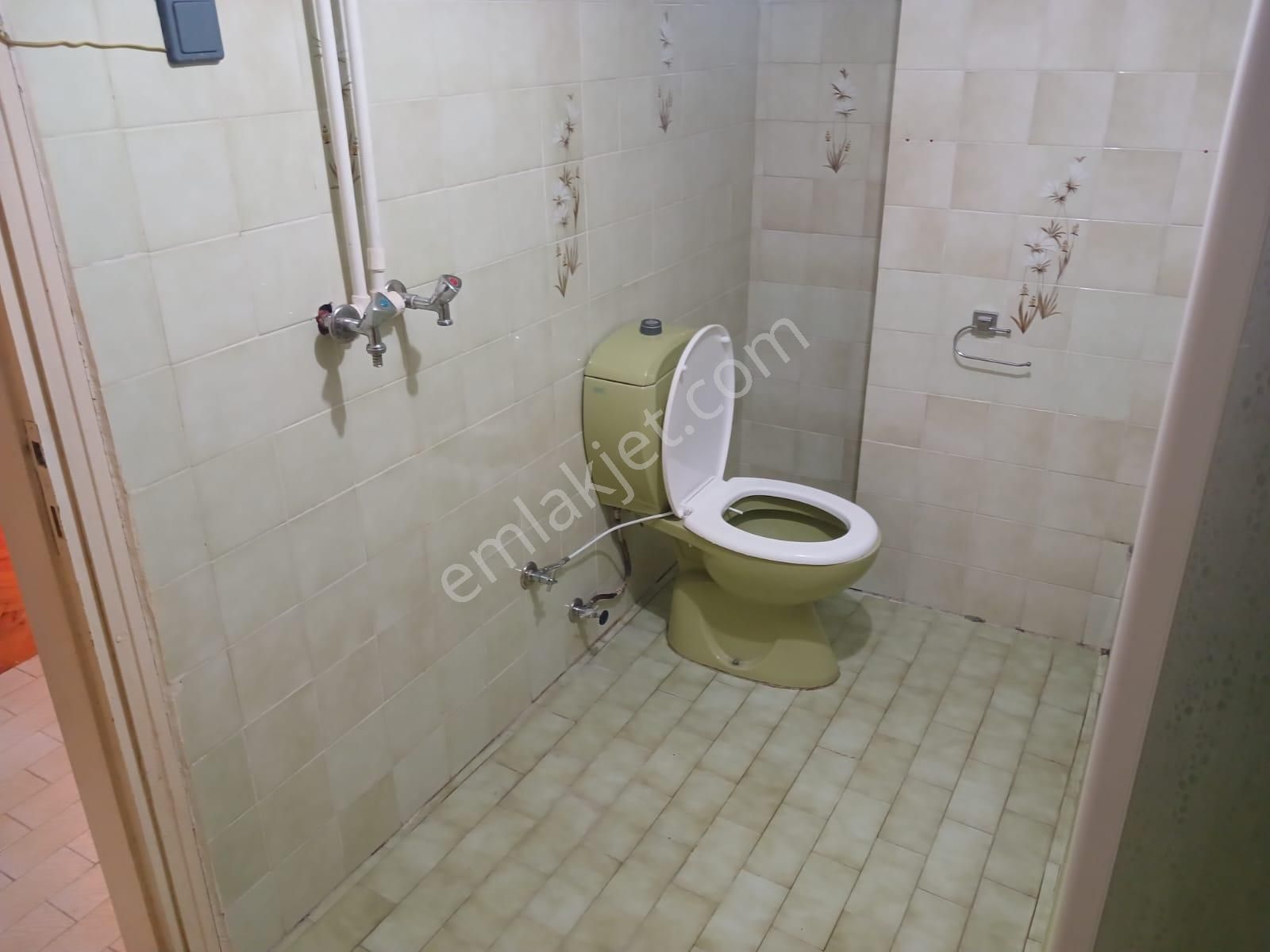 Çarşı Merkezde Asarcıklı Cd.üzerinde Kiralık 3+1 Daire - Görsel 30