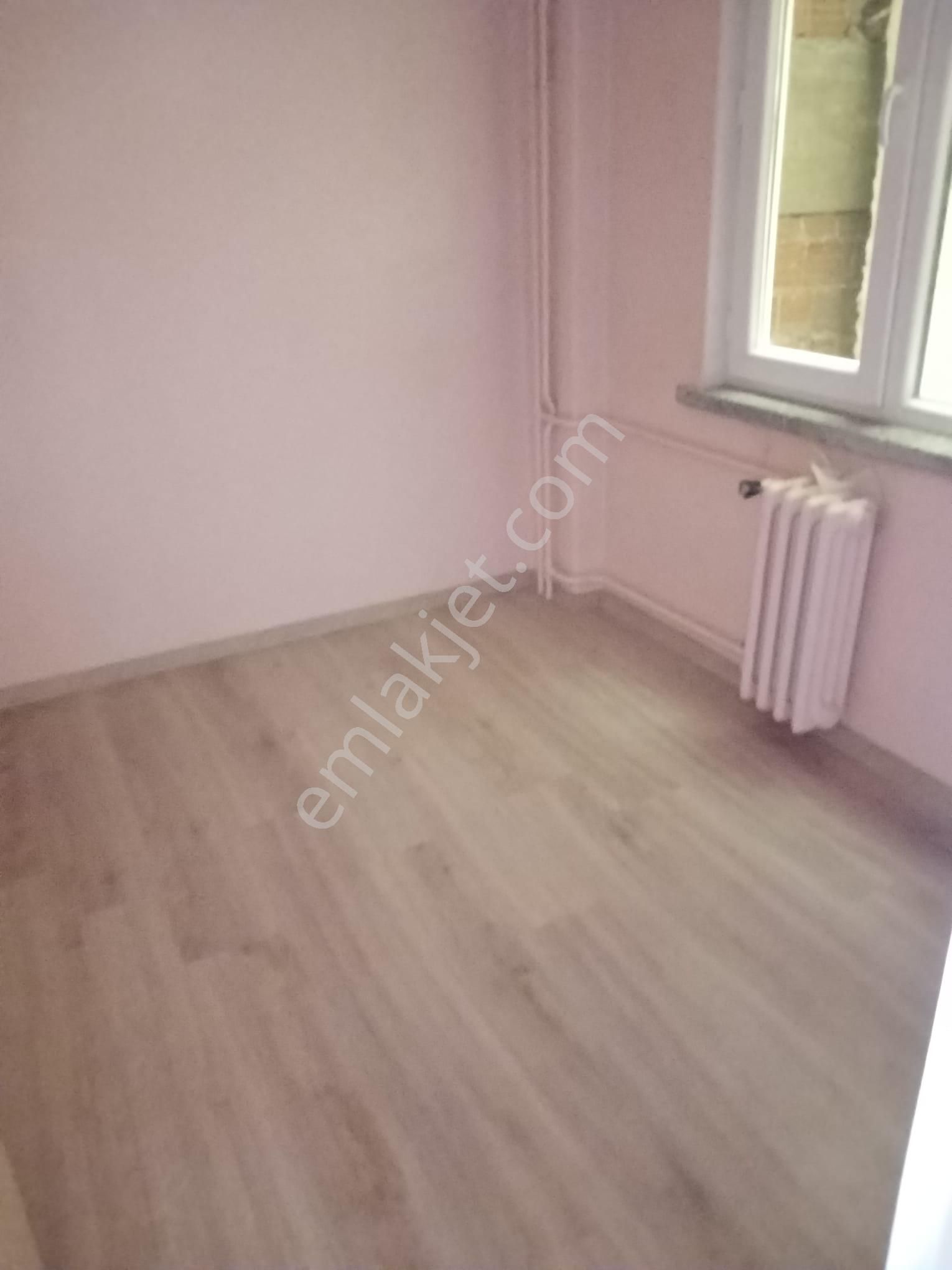 Çarşı Merkezde Asarcıklı Cd.üzerinde Kiralık 3+1 Daire - Görsel 12