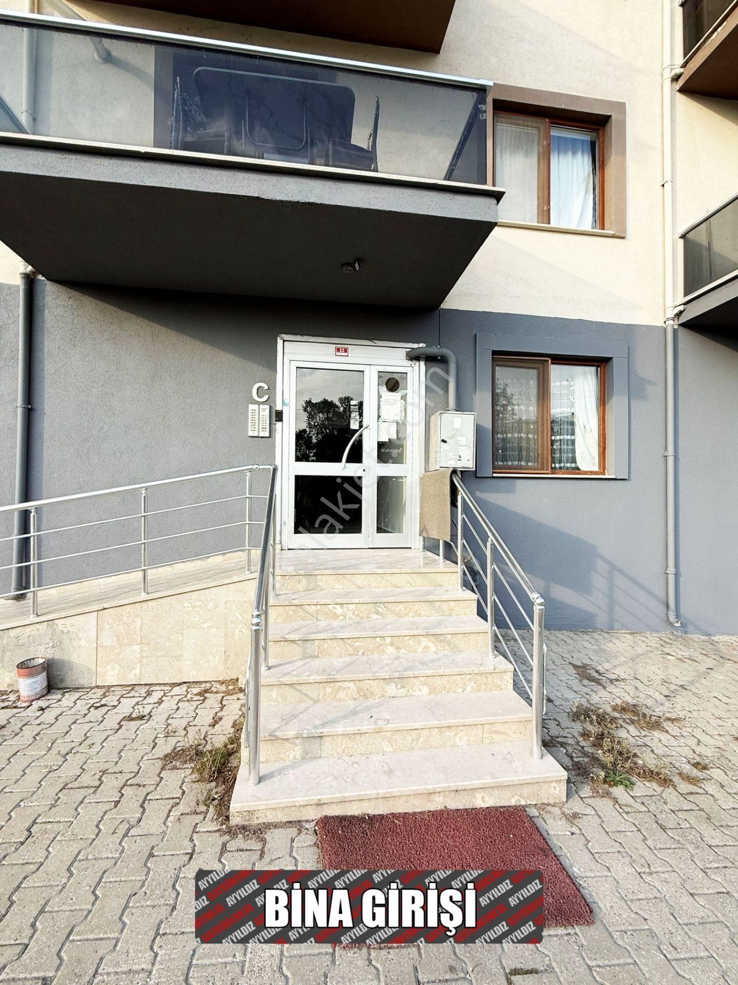 Orhangazi Mh/site İçinde Cadde Cepheli 1+1 Kiracısı Eşyalı Daire - Görsel 28