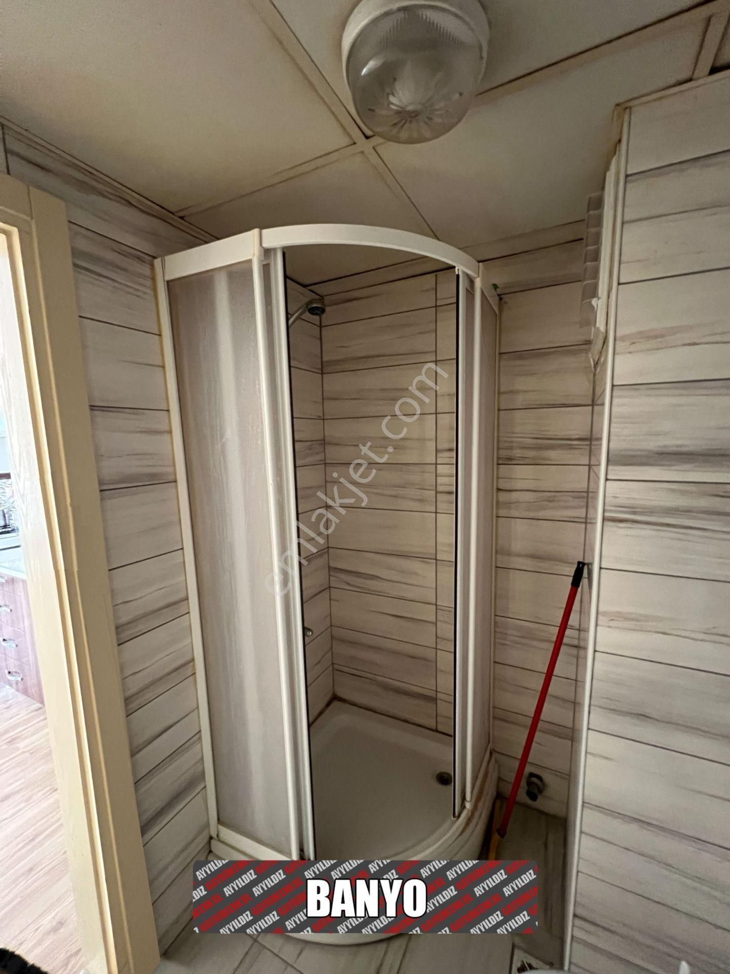 Orhangazi Mh/site İçinde Cadde Cepheli 1+1 Kiracısı Eşyalı Daire - Görsel 23