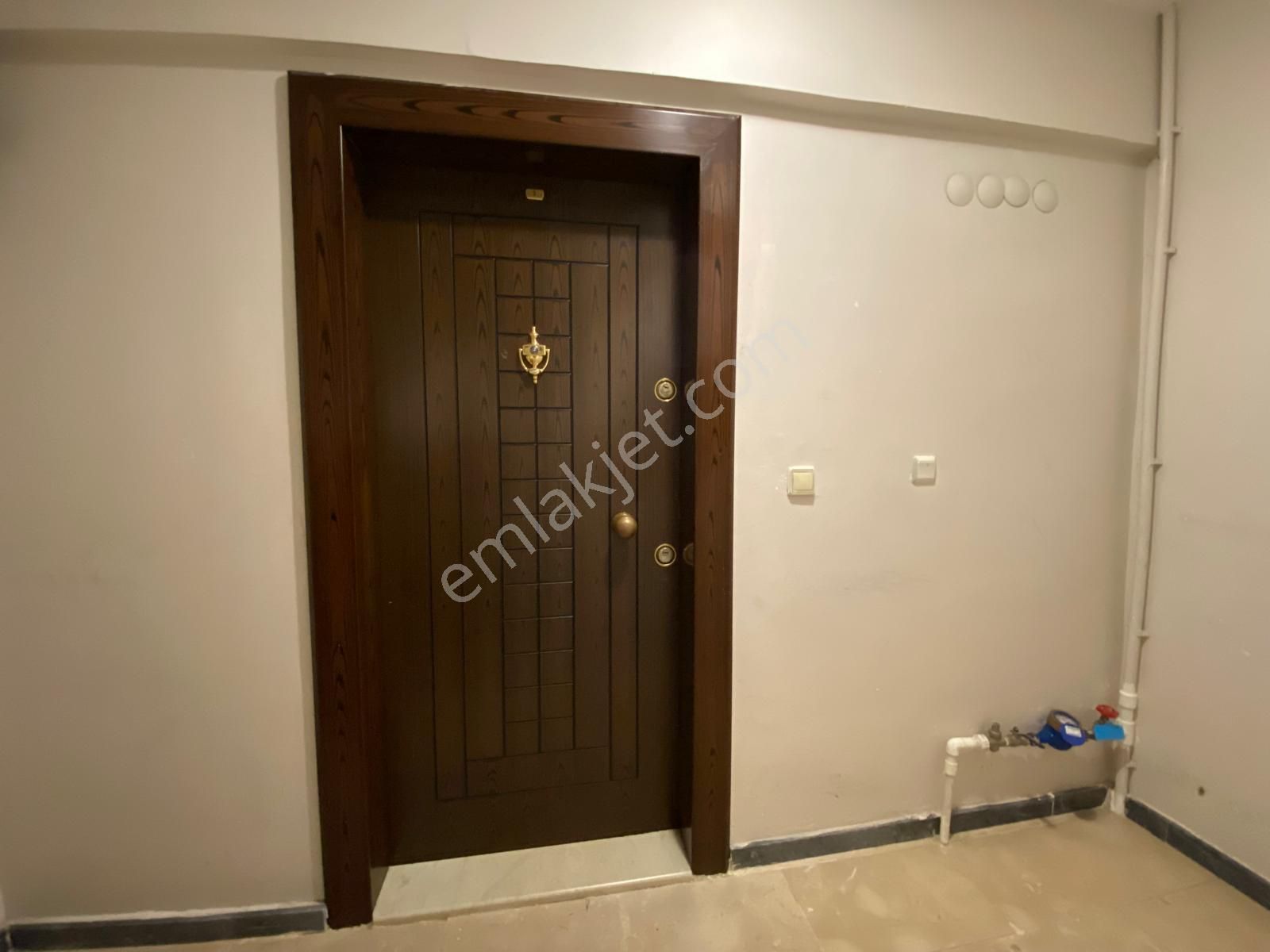 Üsküdar Ferah Mahallesi Nde Metroya Yakın 3+1 Daire - Görsel 4