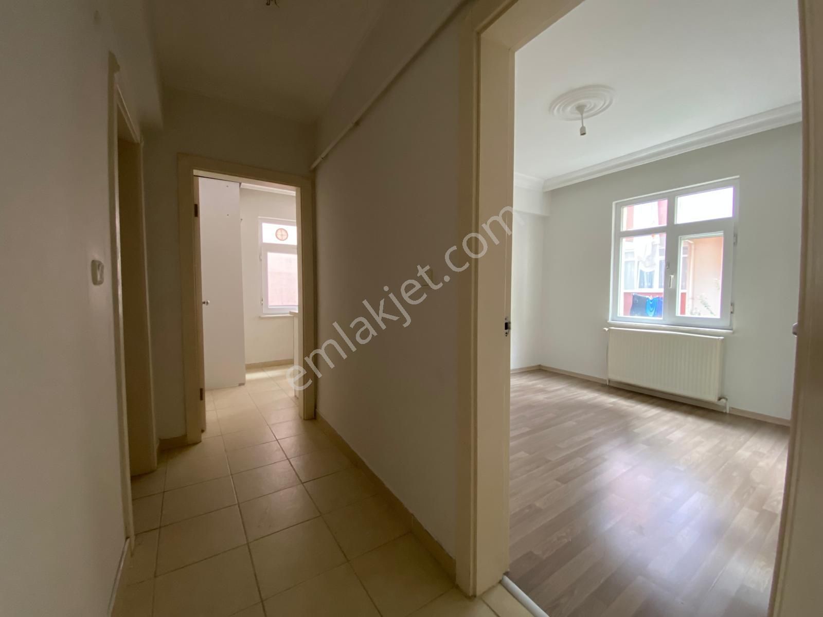 Üsküdar Ferah Mahallesi Nde Metroya Yakın 3+1 Daire - Görsel 23