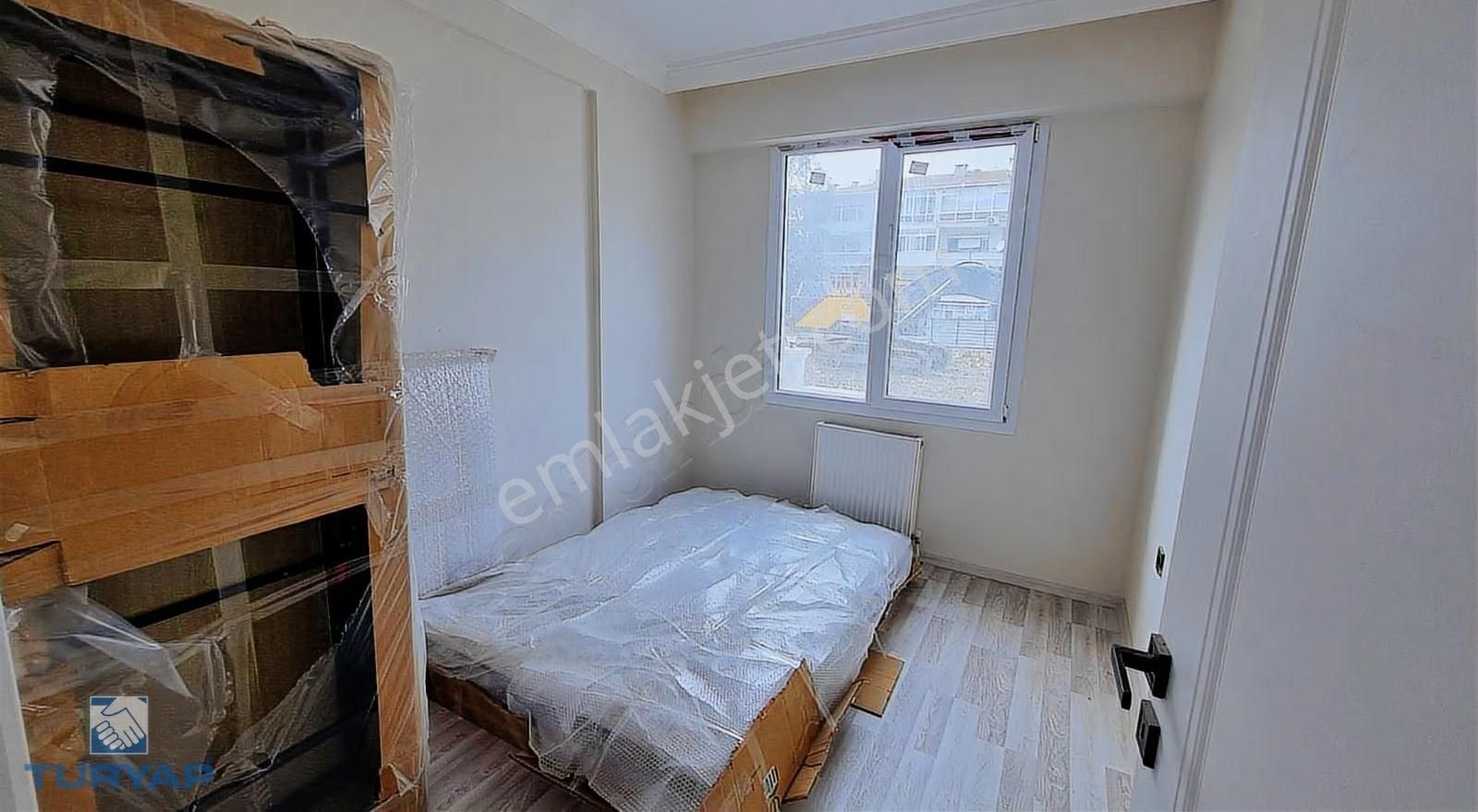 Atatürk Mahallesi Denize 50m Mesafede Satılık 2+1 Daire Otopark - Görsel 9