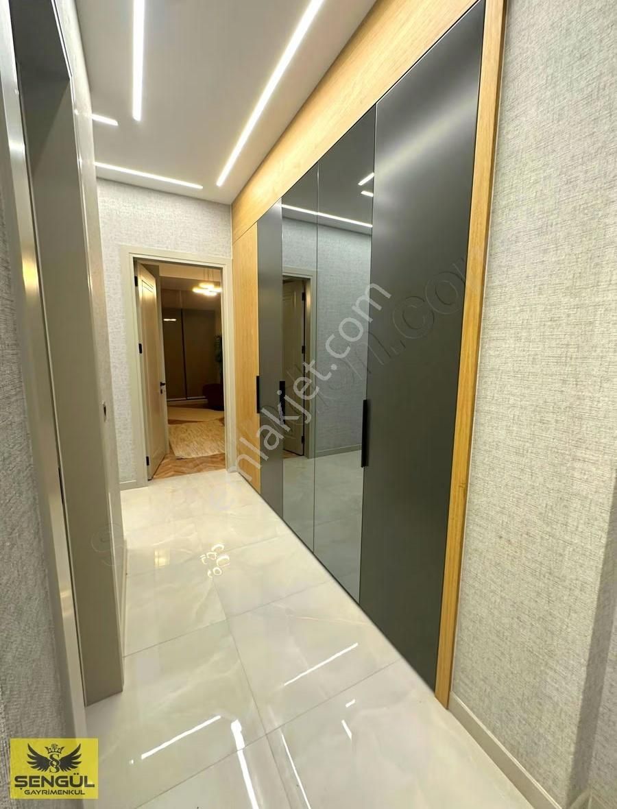 Şengül Gayrimenkul Den Yenişafakta 3,5+1satılık Lüks Daireler - Görsel 31