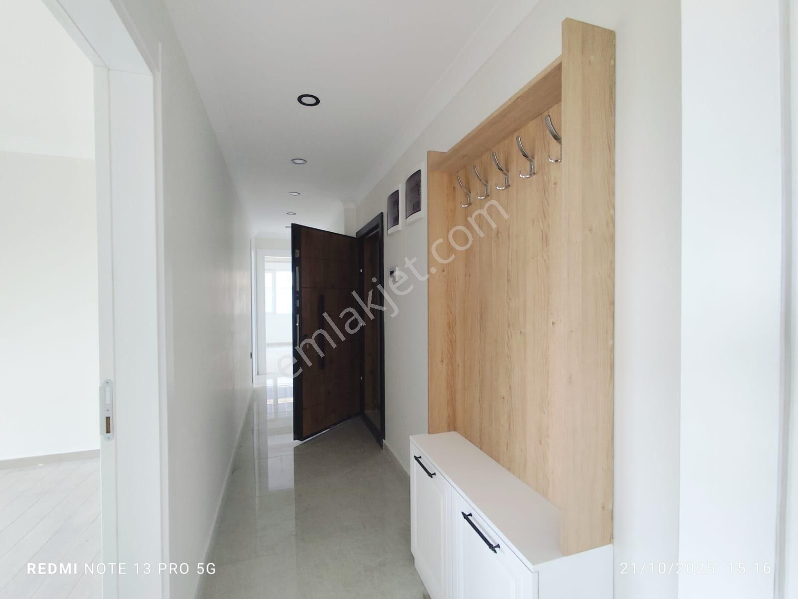 Ayvada'dan Ayvalık Altınovada 5 Katlı Binanın 1 Katı 2+1 Sıfır Lüks Daire - Görsel 8