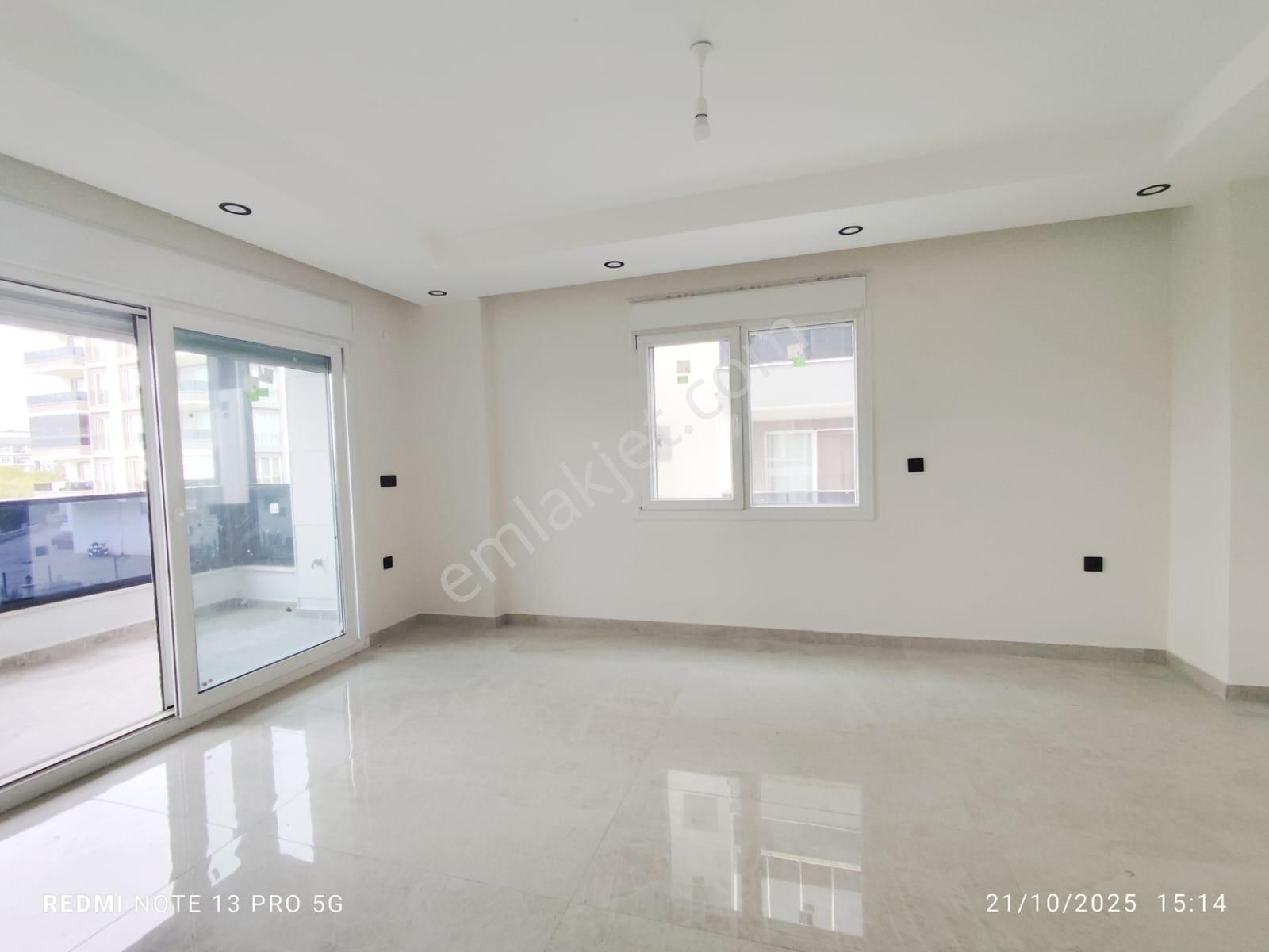 Ayvada'dan Ayvalık Altınovada 5 Katlı Binanın 1 Katı 2+1 Sıfır Lüks Daire - Görsel 14