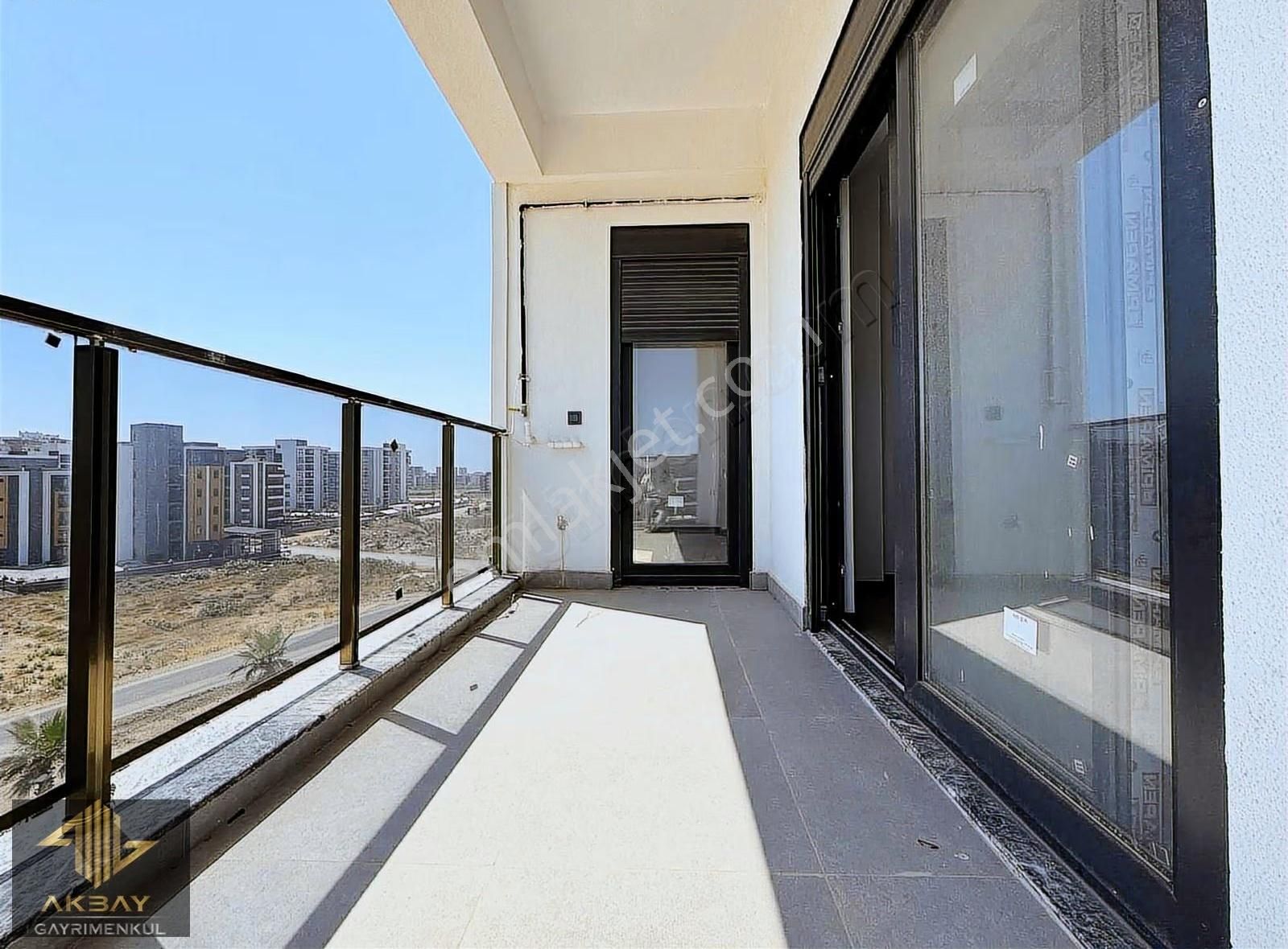 İskanlı Cep Mutfaklı Havuzlu Site İçi Arakat Geniş 2+1 - Görsel 17