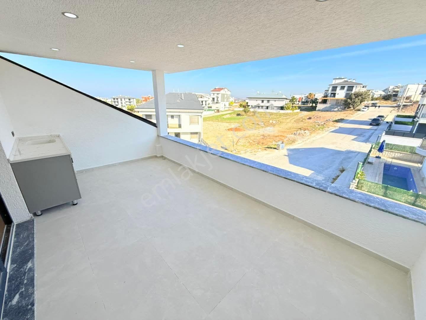 Didim Hisar Mahallesinde Satılık 4+1 Ayrı Mutfak Sıfır Yapılmış Villa Satıyoruz - Görsel 32