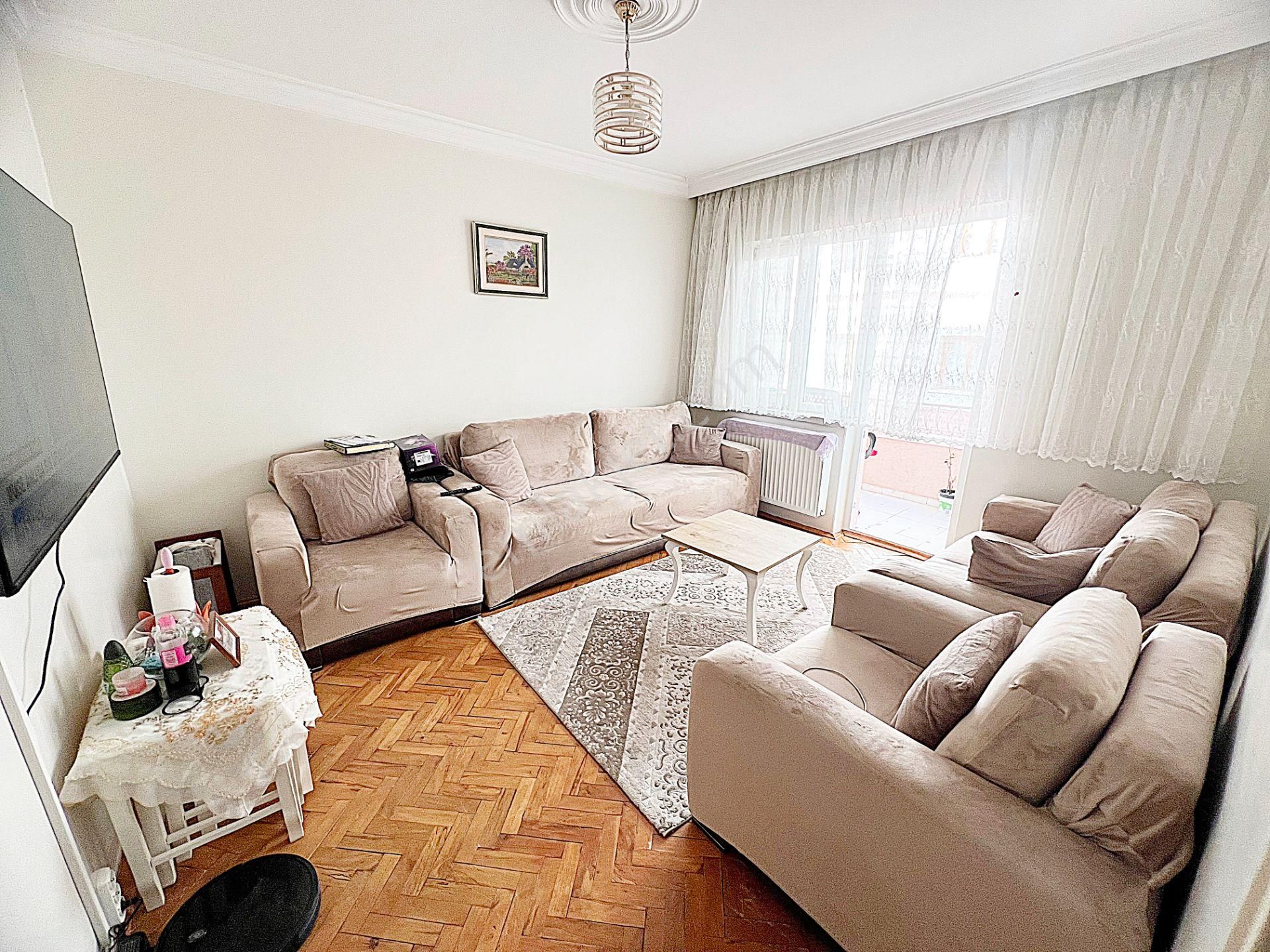 Barıştepede Piri Cadde Üzeri Merkez Cami Yakını Arakat İskanlı Kök Tapu 3+1 - Görsel 10