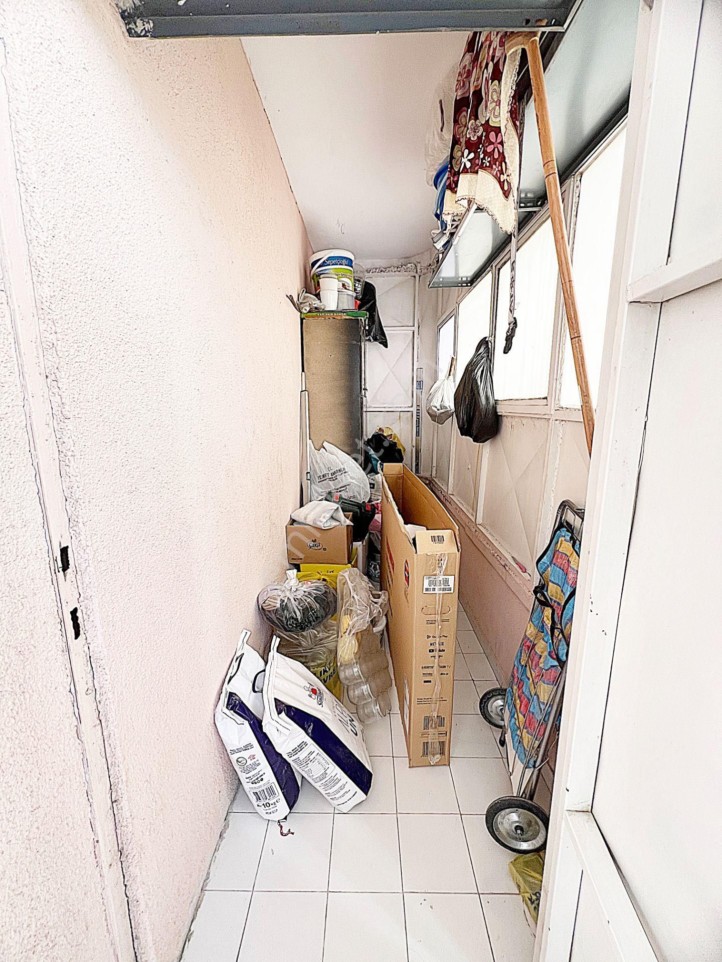 Barıştepede Piri Cadde Üzeri Merkez Cami Yakını Arakat İskanlı Kök Tapu 3+1 - Görsel 19