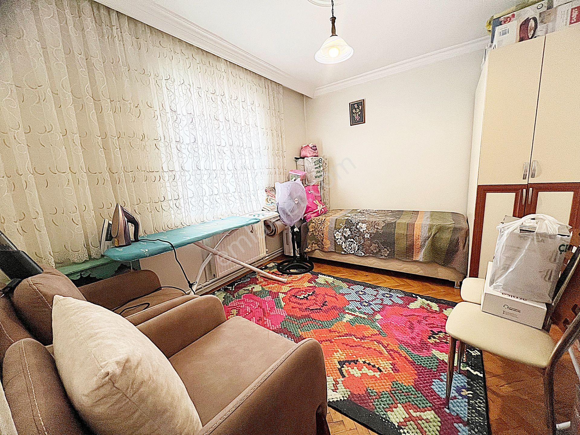 Barıştepede Piri Cadde Üzeri Merkez Cami Yakını Arakat İskanlı Kök Tapu 3+1 - Görsel 17