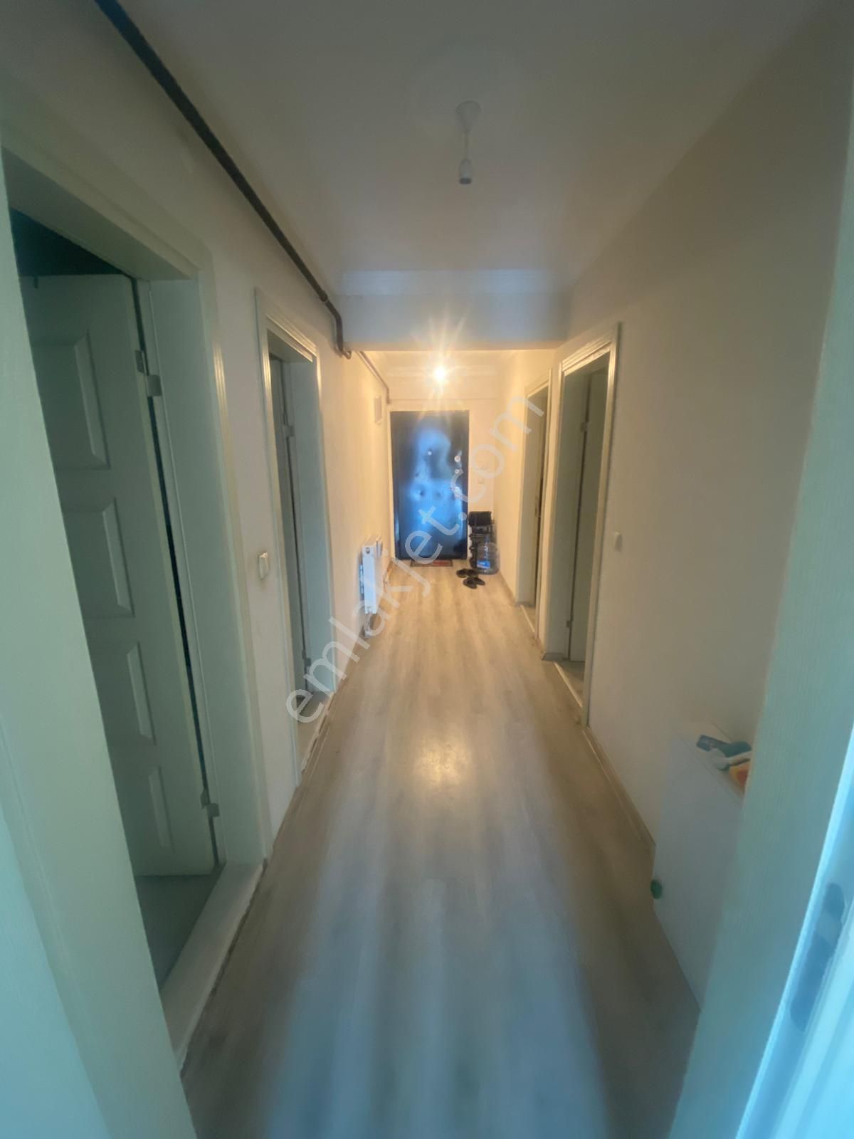 Satılık 2+1 Temiz Güzel Konumda Daire - Görsel 5