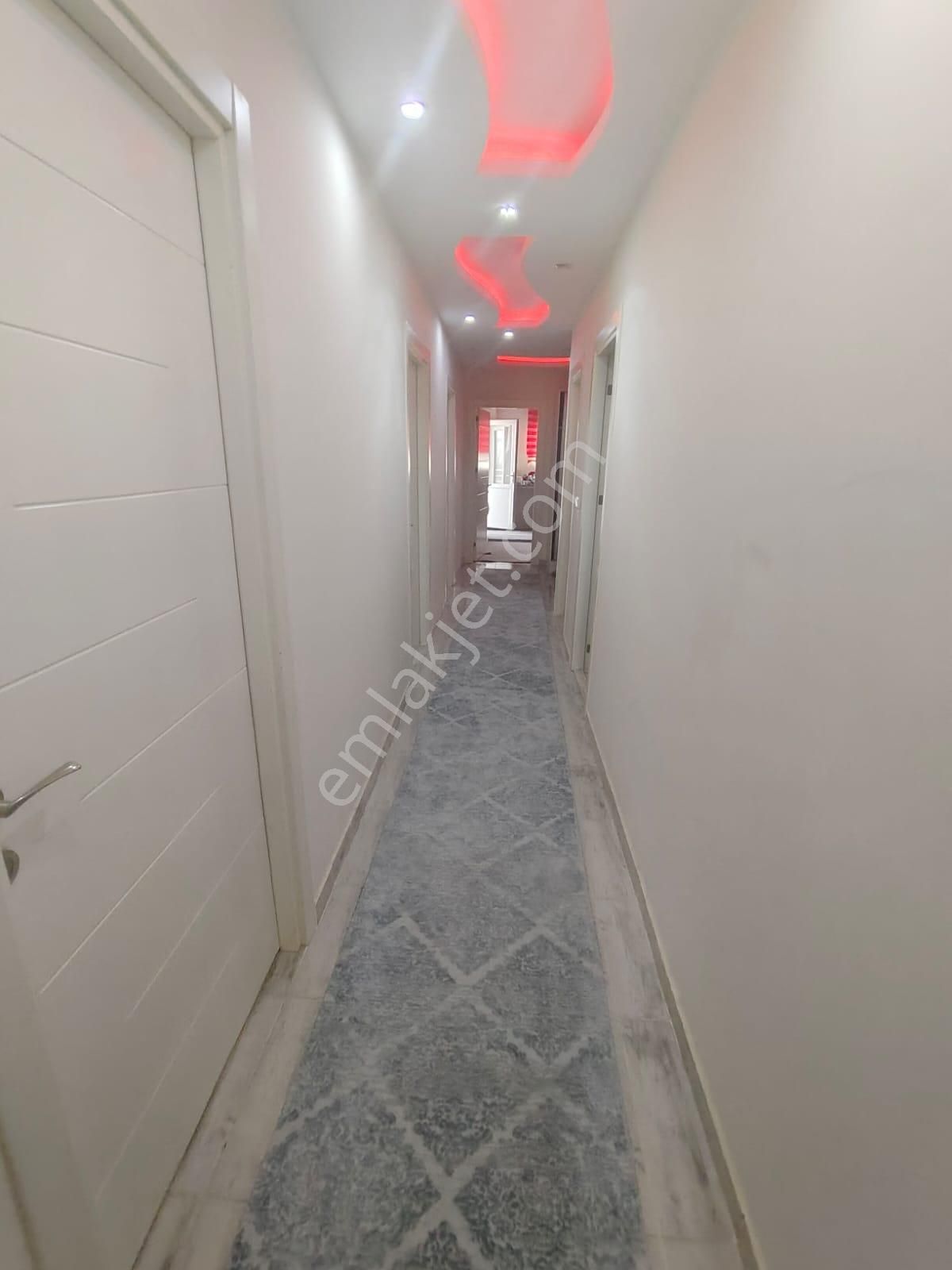 Sarıçam Osmangazide 3+1 Kapalı Mutfak 130 Metrekare Fırsat Daire - Görsel 5