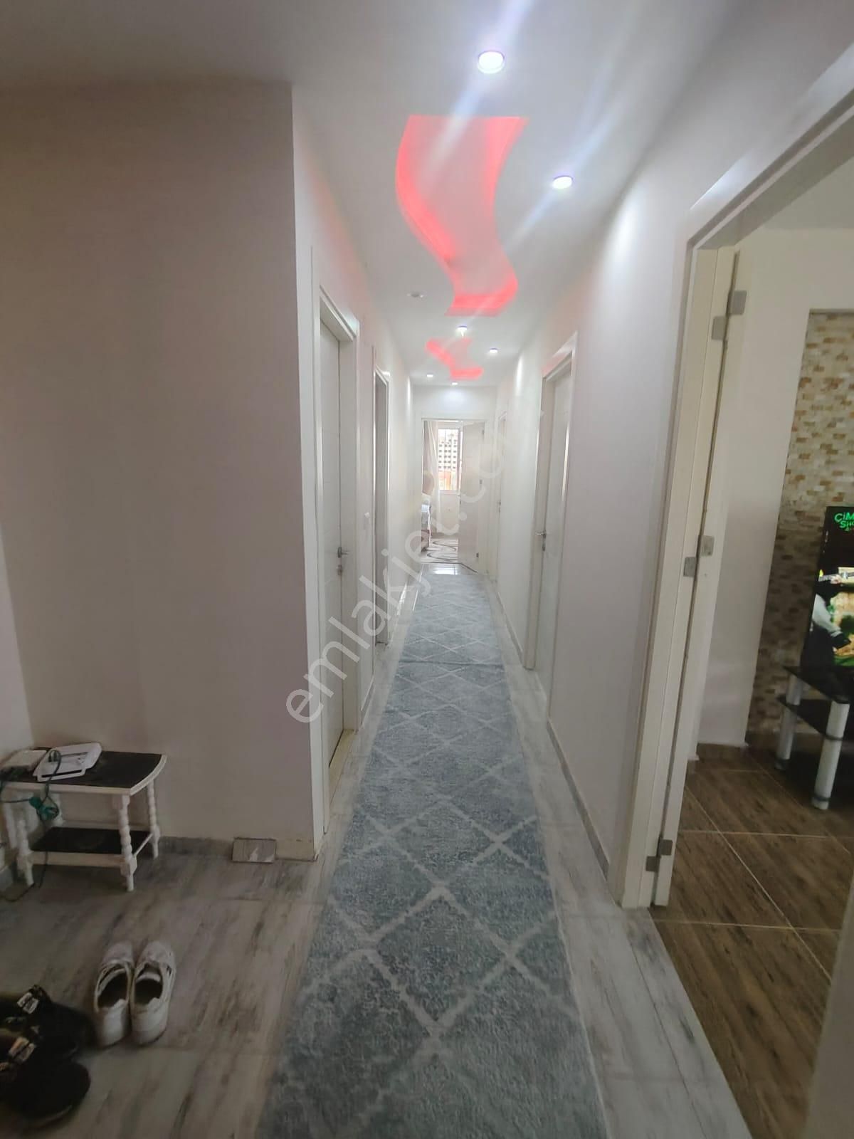 Sarıçam Osmangazide 3+1 Kapalı Mutfak 130 Metrekare Fırsat Daire - Görsel 12