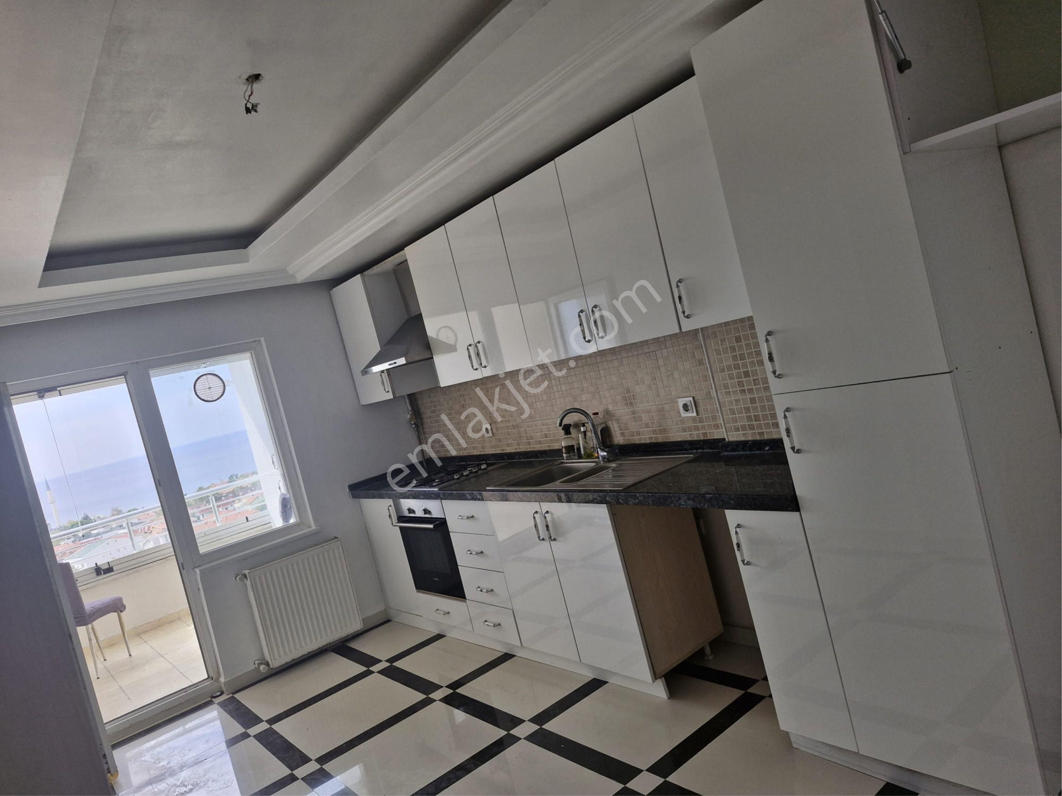 Sinanoba Yeşilada Sitesinde Ful Deniz Manzaralı Arakat Satılık 3+1 Daire - Görsel 5