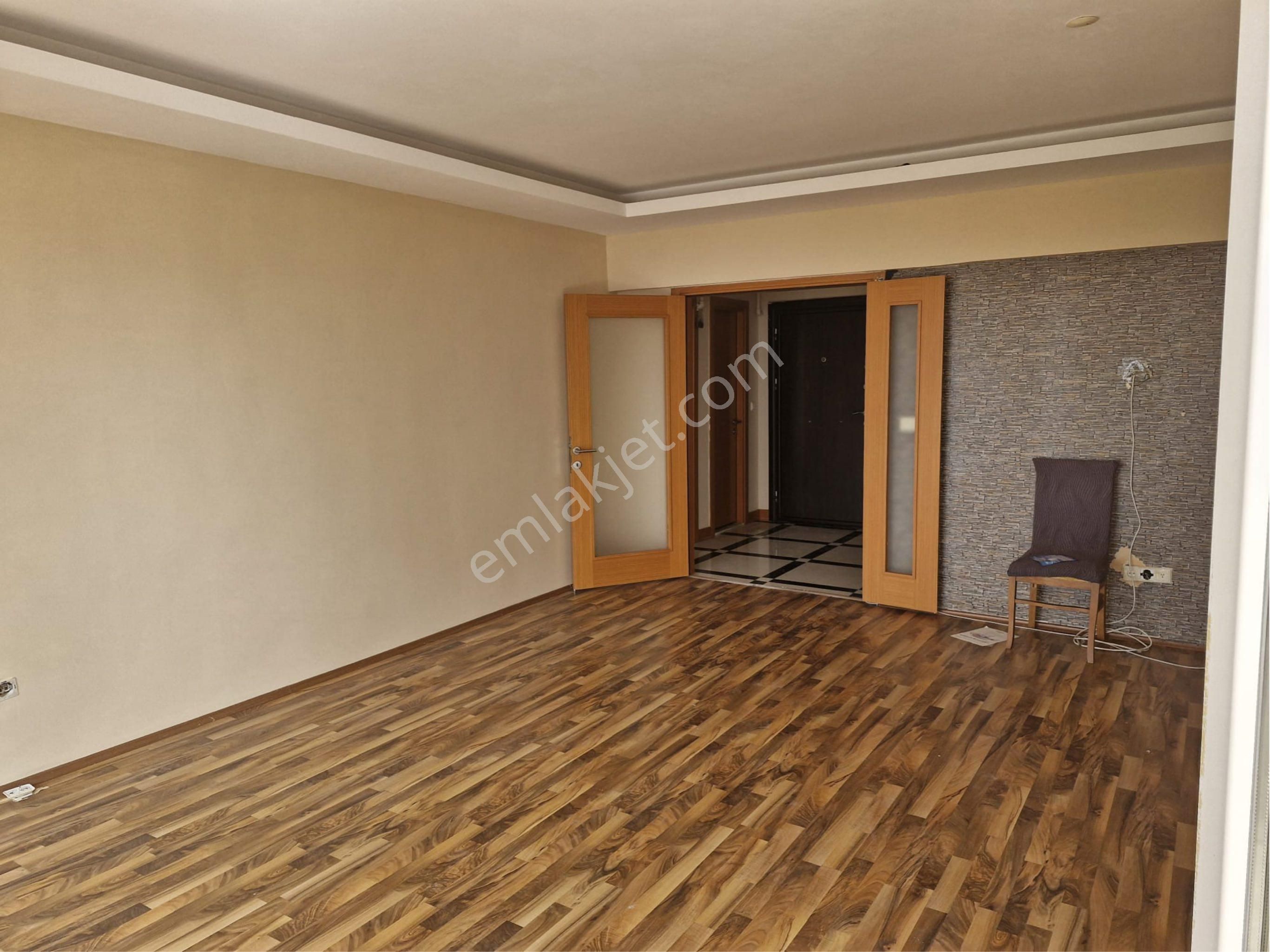 Sinanoba Yeşilada Sitesinde Ful Deniz Manzaralı Arakat Satılık 3+1 Daire - Görsel 19