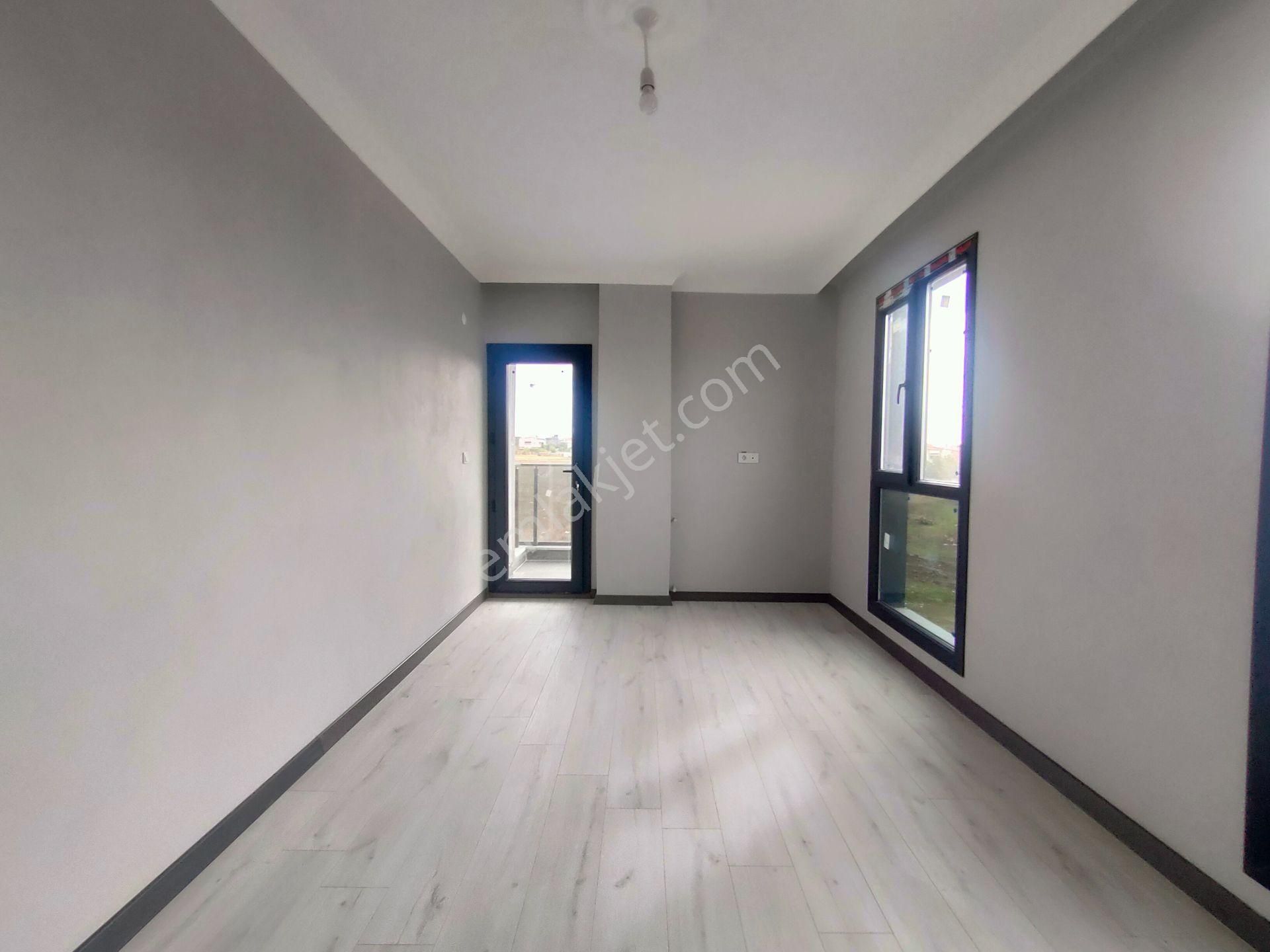 Tekirdağ Yeniçiftlikte Yazlık Kaçırılmacak Fırsat Villası - Görsel 20