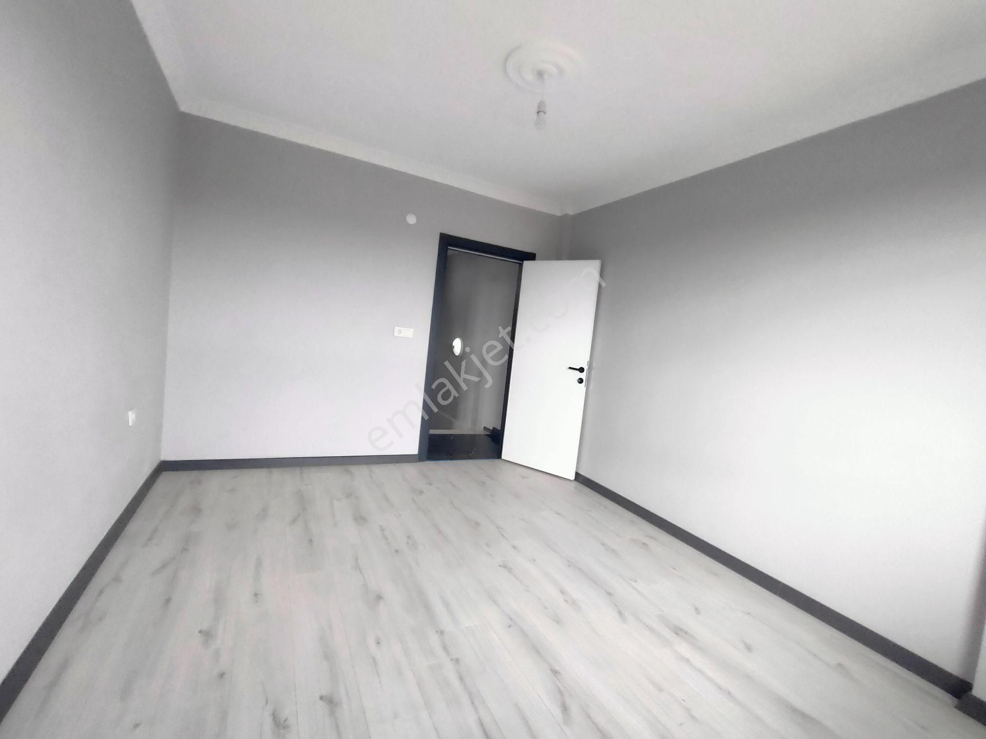 Tekirdağ Yeniçiftlikte Yazlık Kaçırılmacak Fırsat Villası - Görsel 23