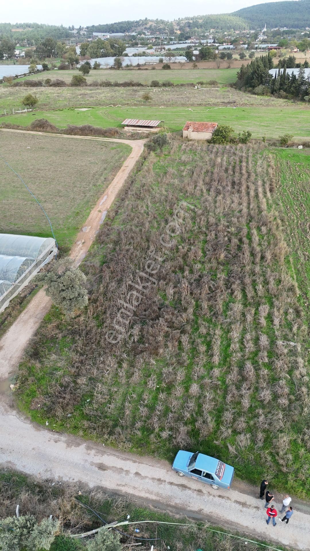 İzmir Değirmenderede Satılık Tektapu 2.650 M2 Yatırımlık Köşe Tarla - Görsel 34