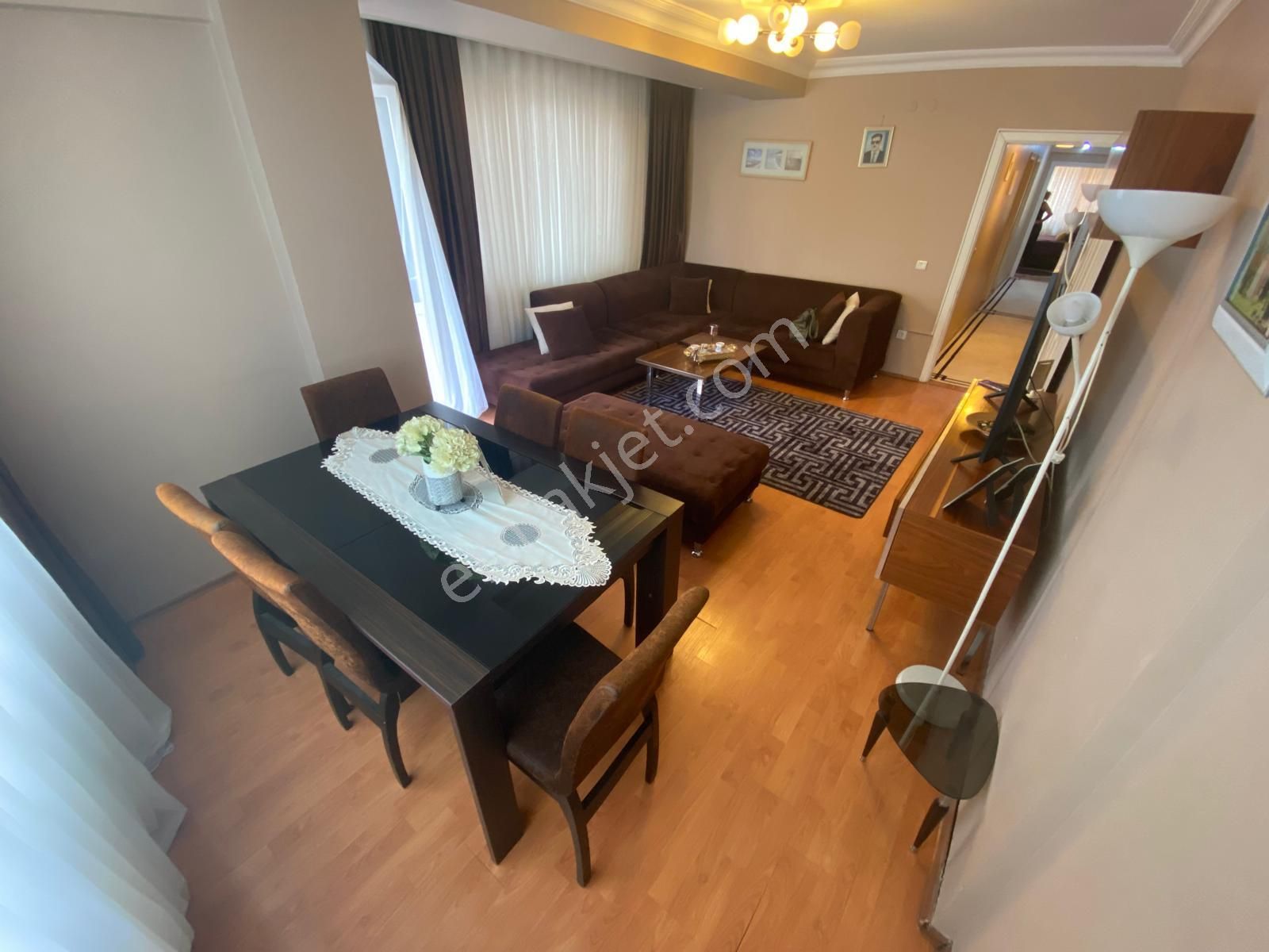 İstanbul House'dan B.evler'de 3+1 Ara Kat Önü Kapanmaz Asansörlü - Görsel 3