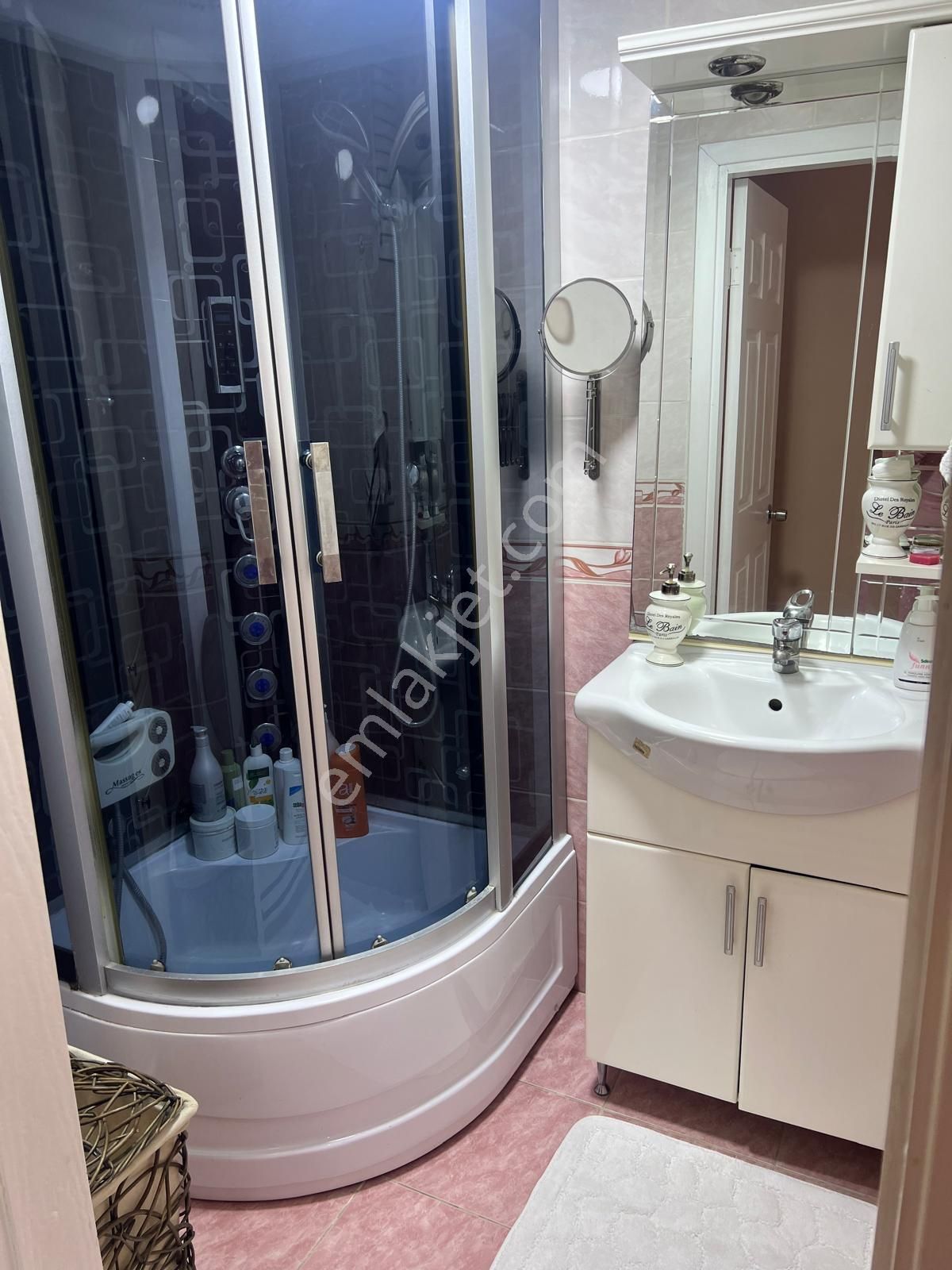 İstanbul House'dan B.evler'de 3+1 Ara Kat Önü Kapanmaz Asansörlü - Görsel 26