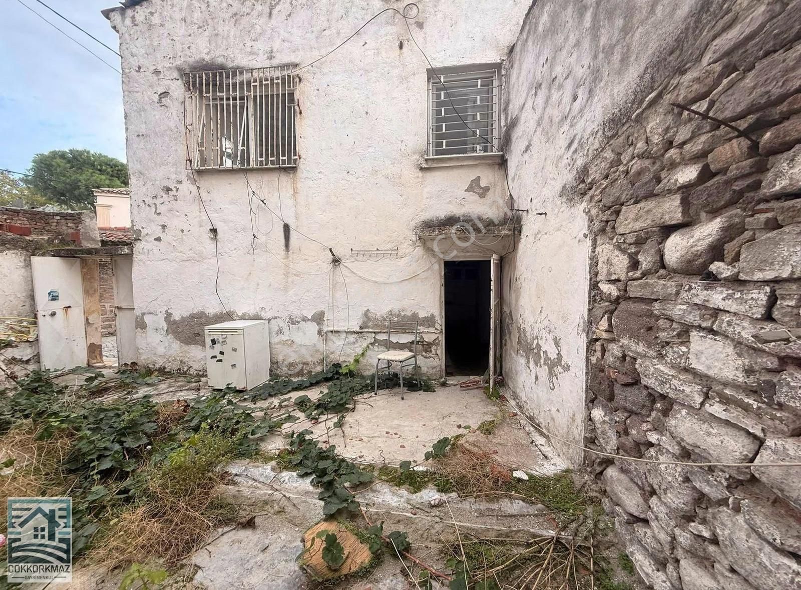 Küçükköy Merkezinde Yatırımlık Fırsat Tarihi Taş Ev - Görsel 14