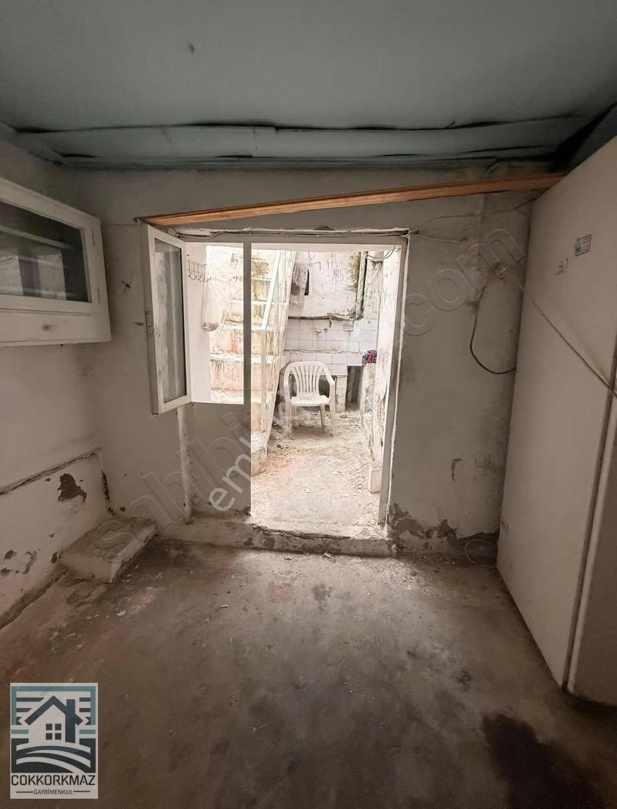 Küçükköy Merkezinde Yatırımlık Fırsat Tarihi Taş Ev - Görsel 27