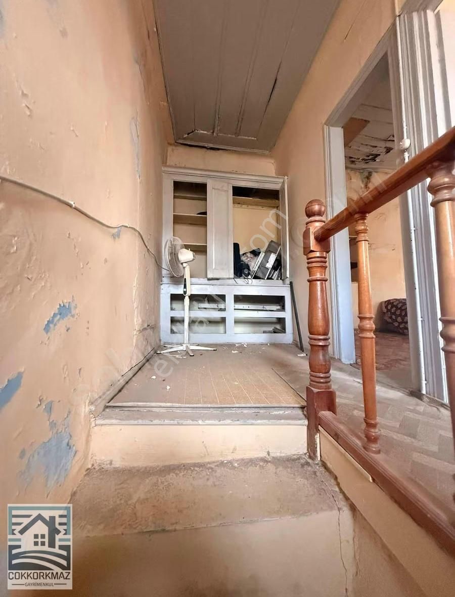 Küçükköy Merkezinde Yatırımlık Fırsat Tarihi Taş Ev - Görsel 5