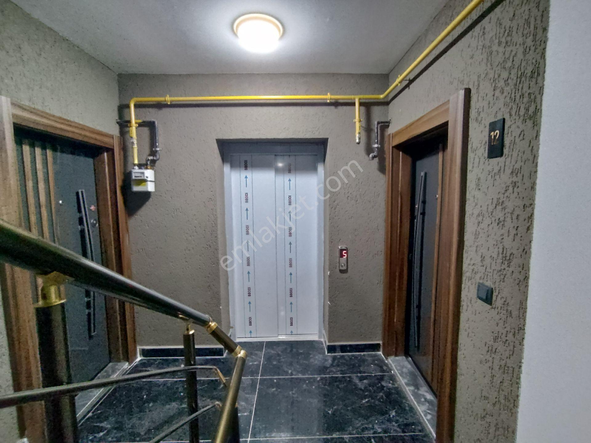 Ali Erişgin'den Eşyalı Kiralık Daire Yerden Isıtmalı - Görsel 24
