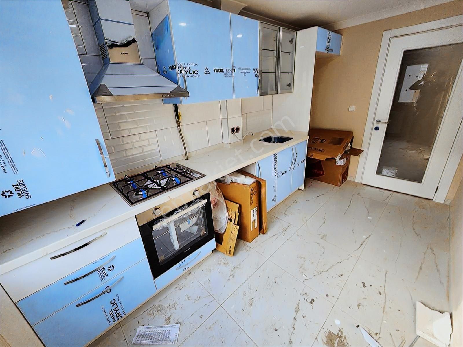 Bahçelievler Çalışlar Cad. Civarı Sıfır Binada 5+2 240 M2 Dublex - Görsel 26