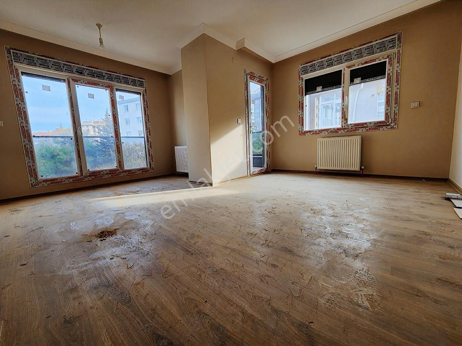 Bahçelievler Çalışlar Cad. Civarı Sıfır Binada 5+2 240 M2 Dublex - Görsel 27