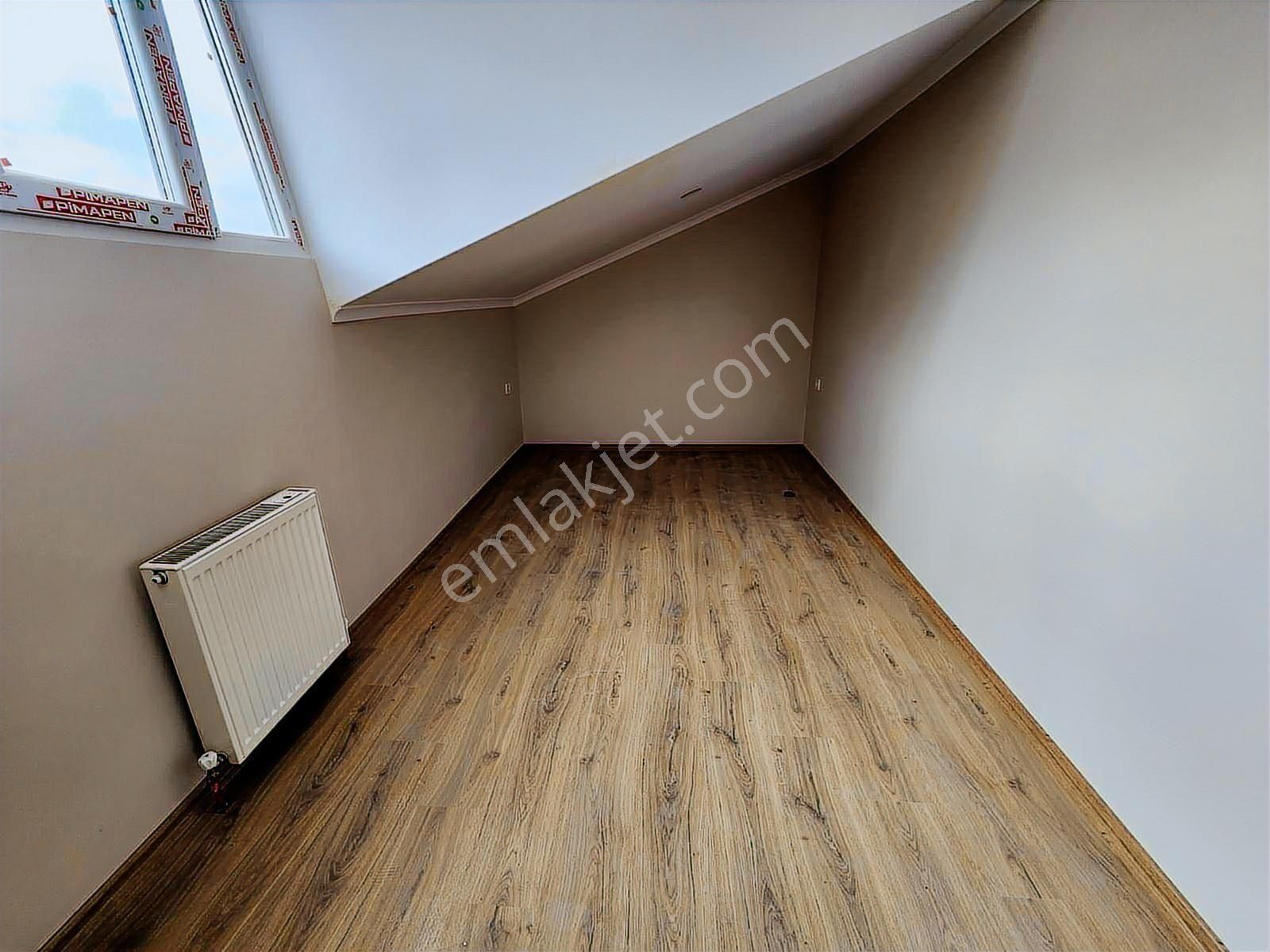 Bahçelievler Çalışlar Cad. Civarı Sıfır Binada 5+2 240 M2 Dublex - Görsel 4