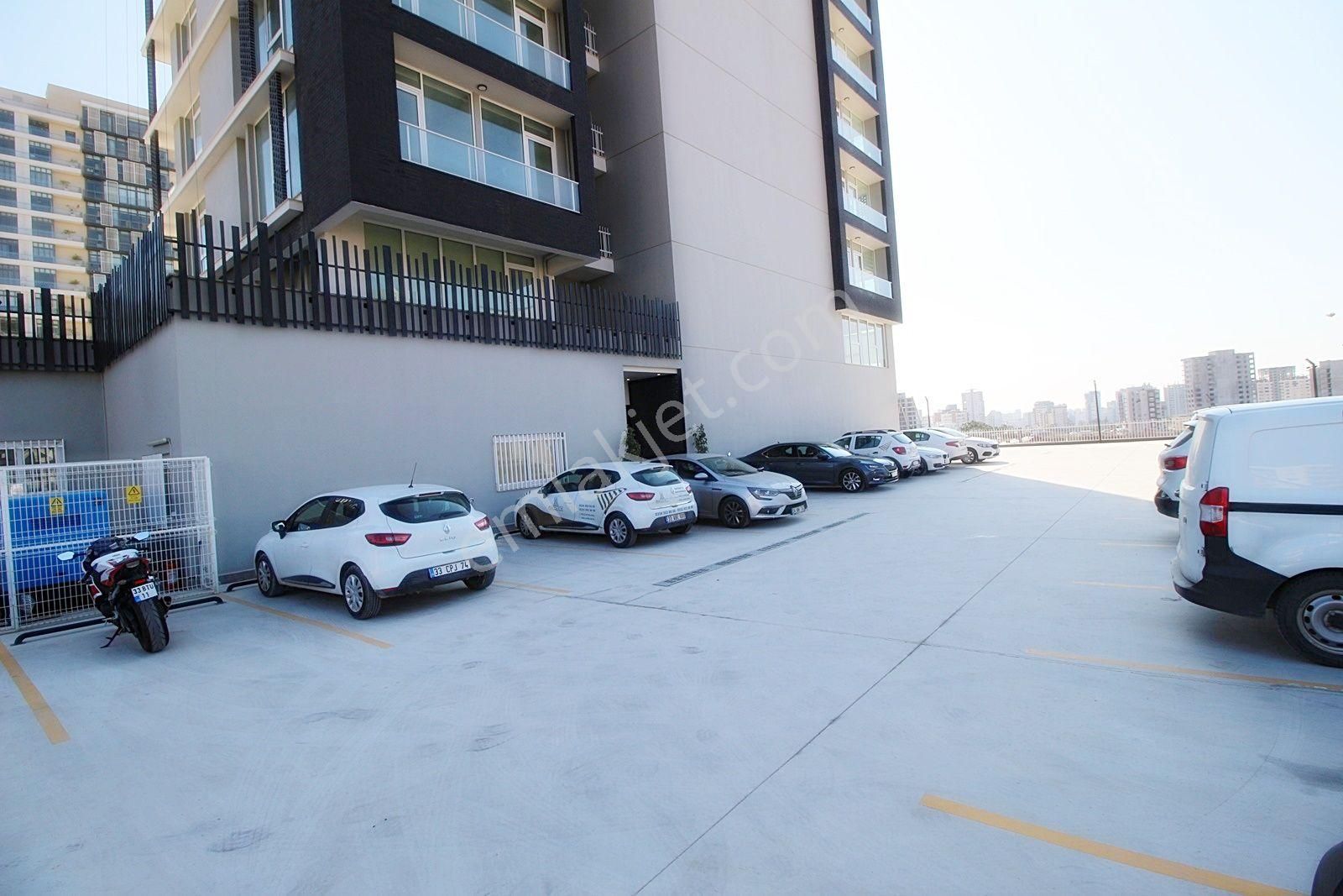 ░_*arcıty*_░den 34. Cadde Boyut 34 Ofis'te 3+1 Resepsiyon+otoprk - Görsel 26