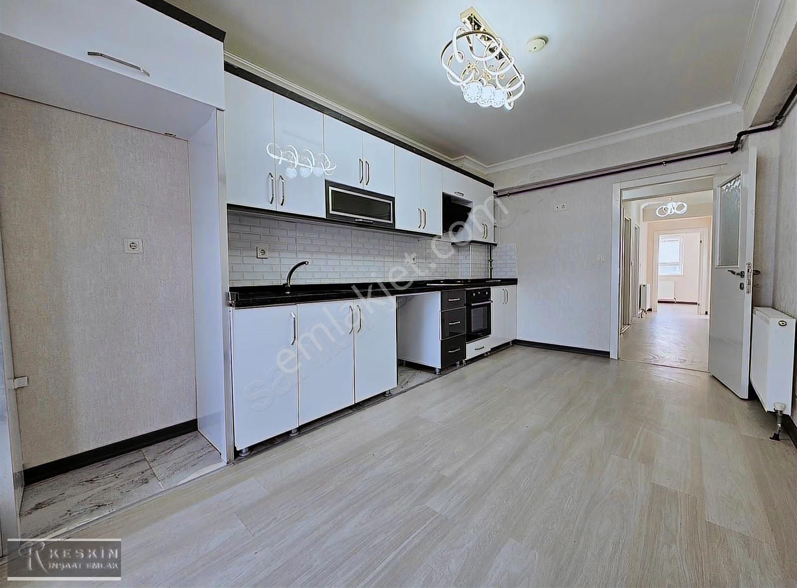 Keçiören Karakaya Mah. 3+1 Asansörlü Yeni Bina 2.kat Full Yapılı - Görsel 6