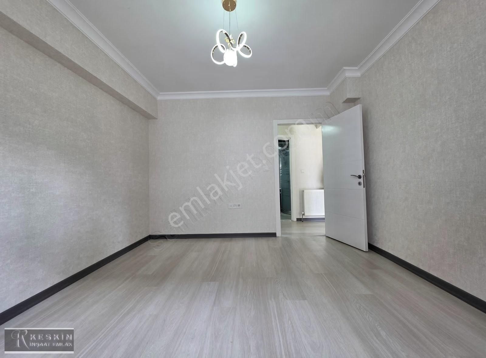 Keçiören Karakaya Mah. 3+1 Asansörlü Yeni Bina 2.kat Full Yapılı - Görsel 3