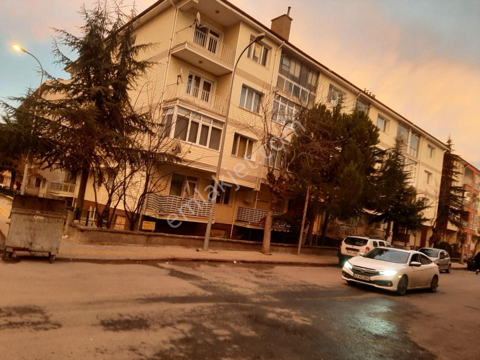 Kütahya Merkez Fatih Mahallesinde Satlık 2+1 Daire - Görsel 8