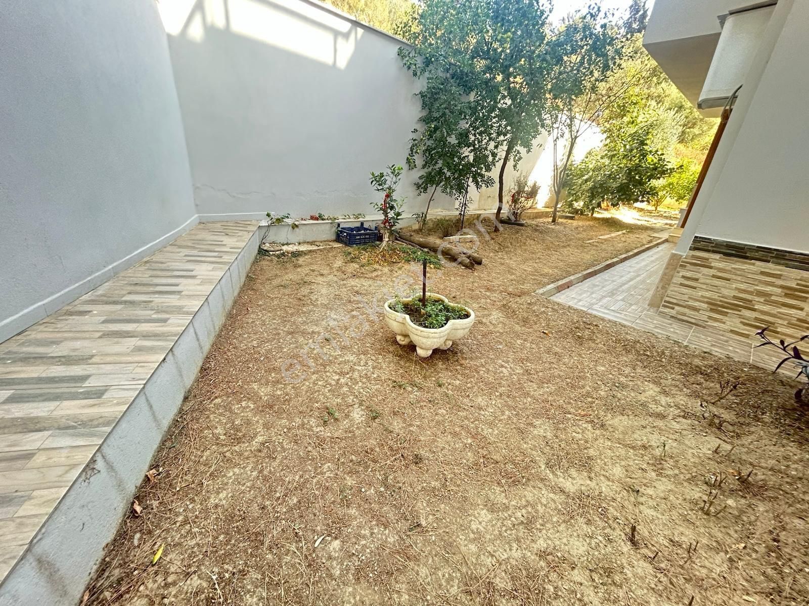 Özdere Çukuraltı Merkez'de Geniş Bahçeli Ferah Villa!!! - Görsel 19