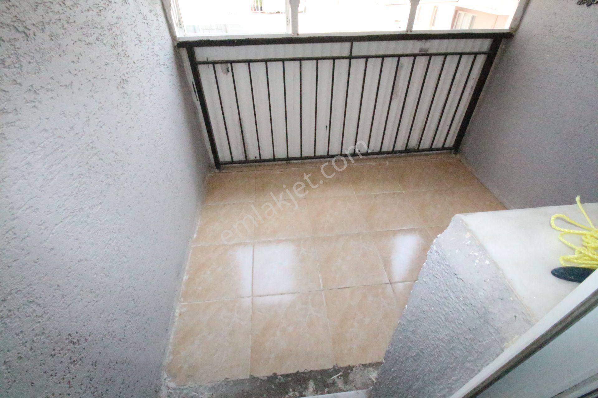 Arga'dan Buca Yenigün Mahallesinde Eşyalı 3+1 Kiralık Daire - Görsel 10
