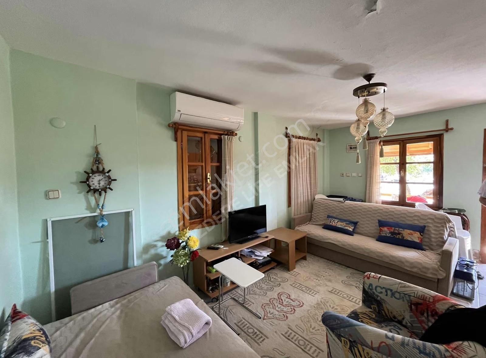 Ortamahallede Denize Çok Yakın Tek Müstakil Villa - Görsel 11