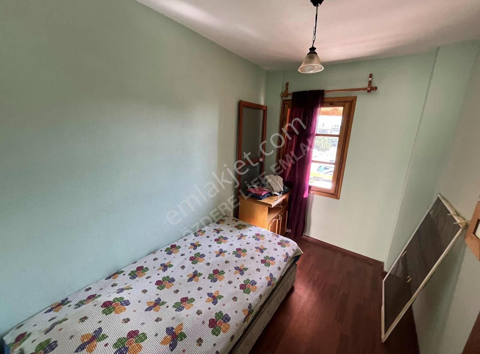 Ortamahallede Denize Çok Yakın Tek Müstakil Villa - Görsel 24