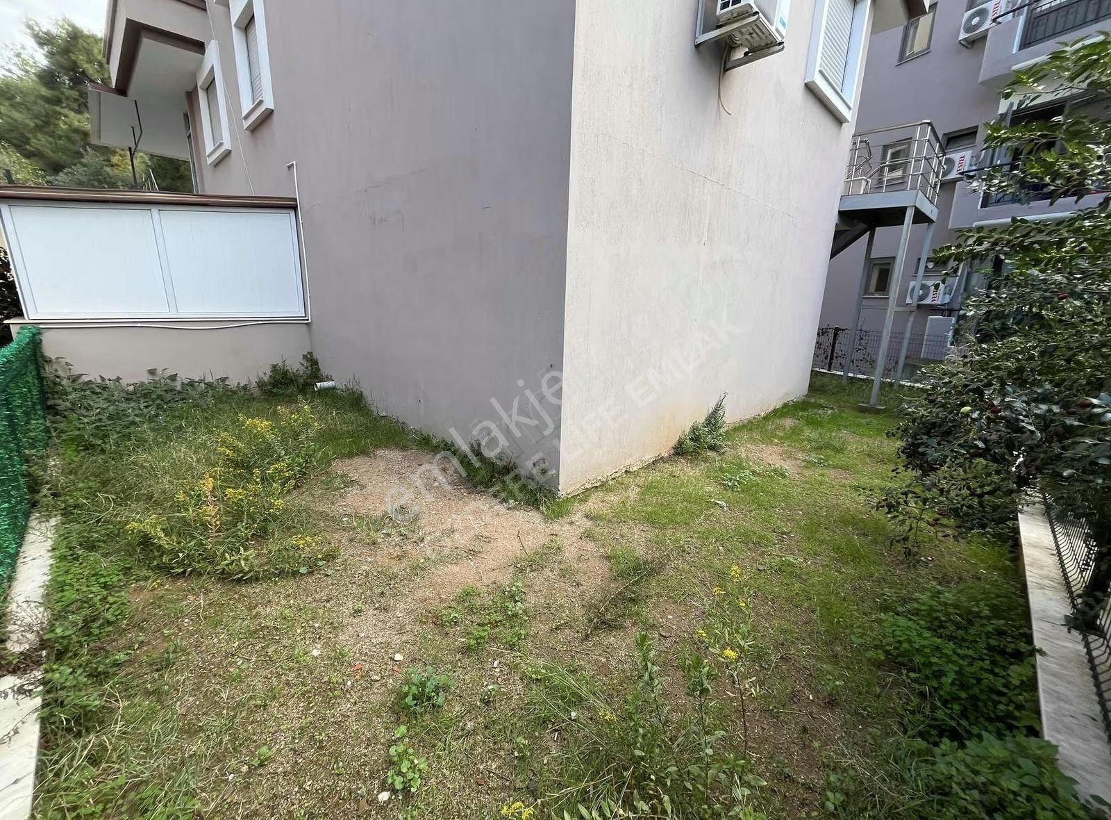 Özderede Zeminde Bahçe Katı Daireli Villa (teklife Açık) - Görsel 2