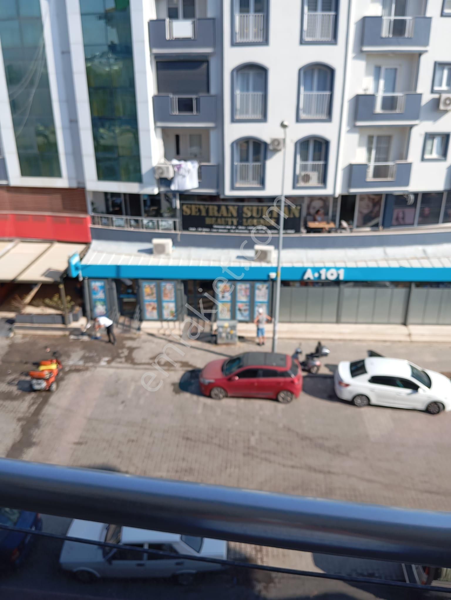 Didim Efeler Mahallesi Atatürk Bulvarı’nda Teknosa Binasında Full Eşyalı 3+1 - Görsel 21