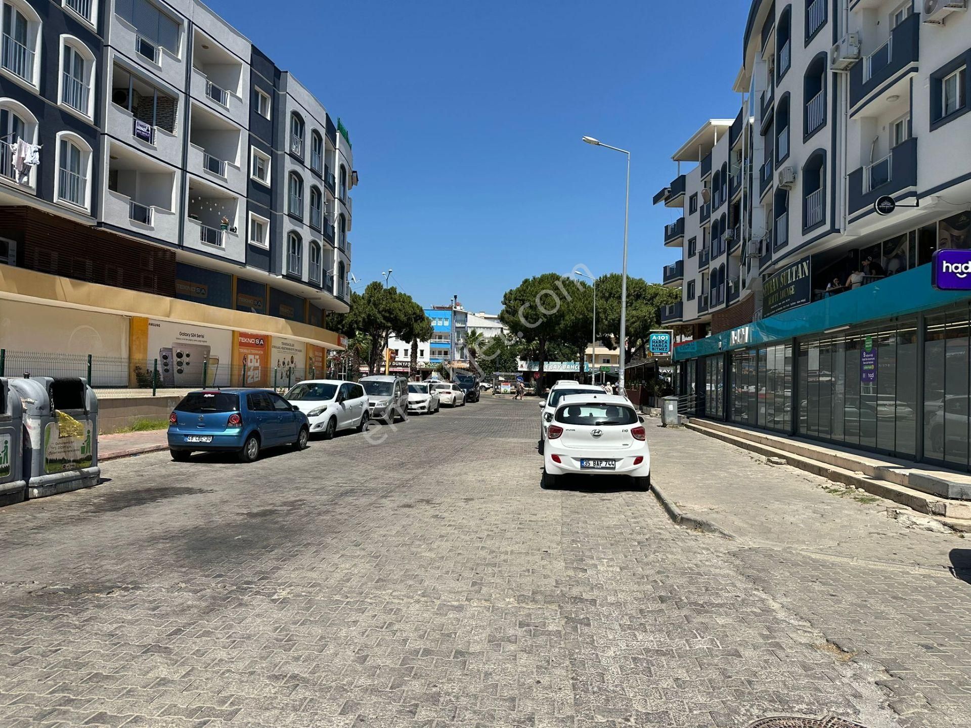 Didim Efeler Mahallesi Atatürk Bulvarı’nda Teknosa Binasında Full Eşyalı 3+1 - Görsel 27