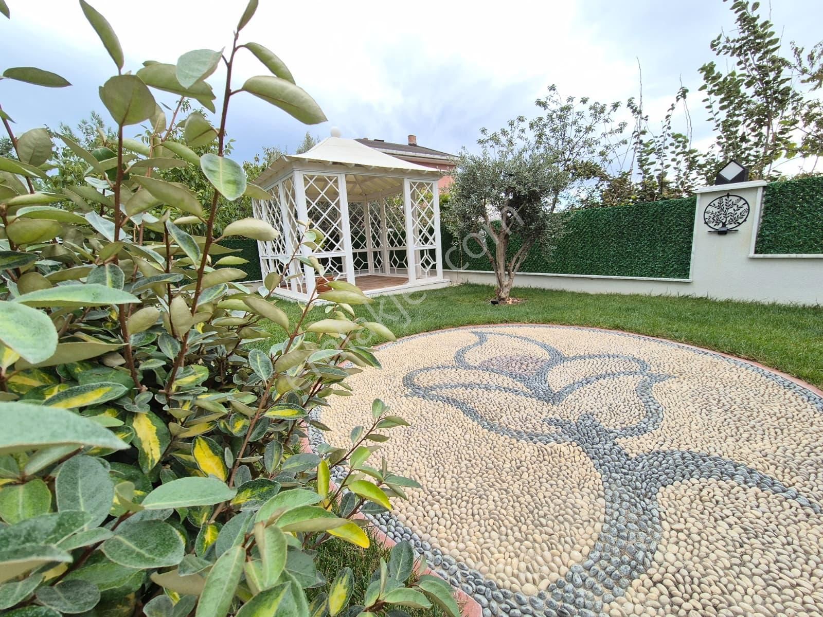 Delux'den Eşsiz Mimari,kusursuz Konfor:hayalinizdeki Villa - Görsel 3