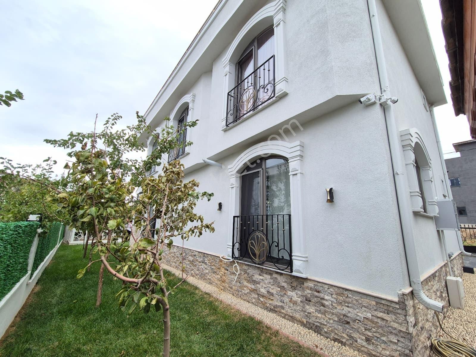 Delux'den Eşsiz Mimari,kusursuz Konfor:hayalinizdeki Villa - Görsel 4