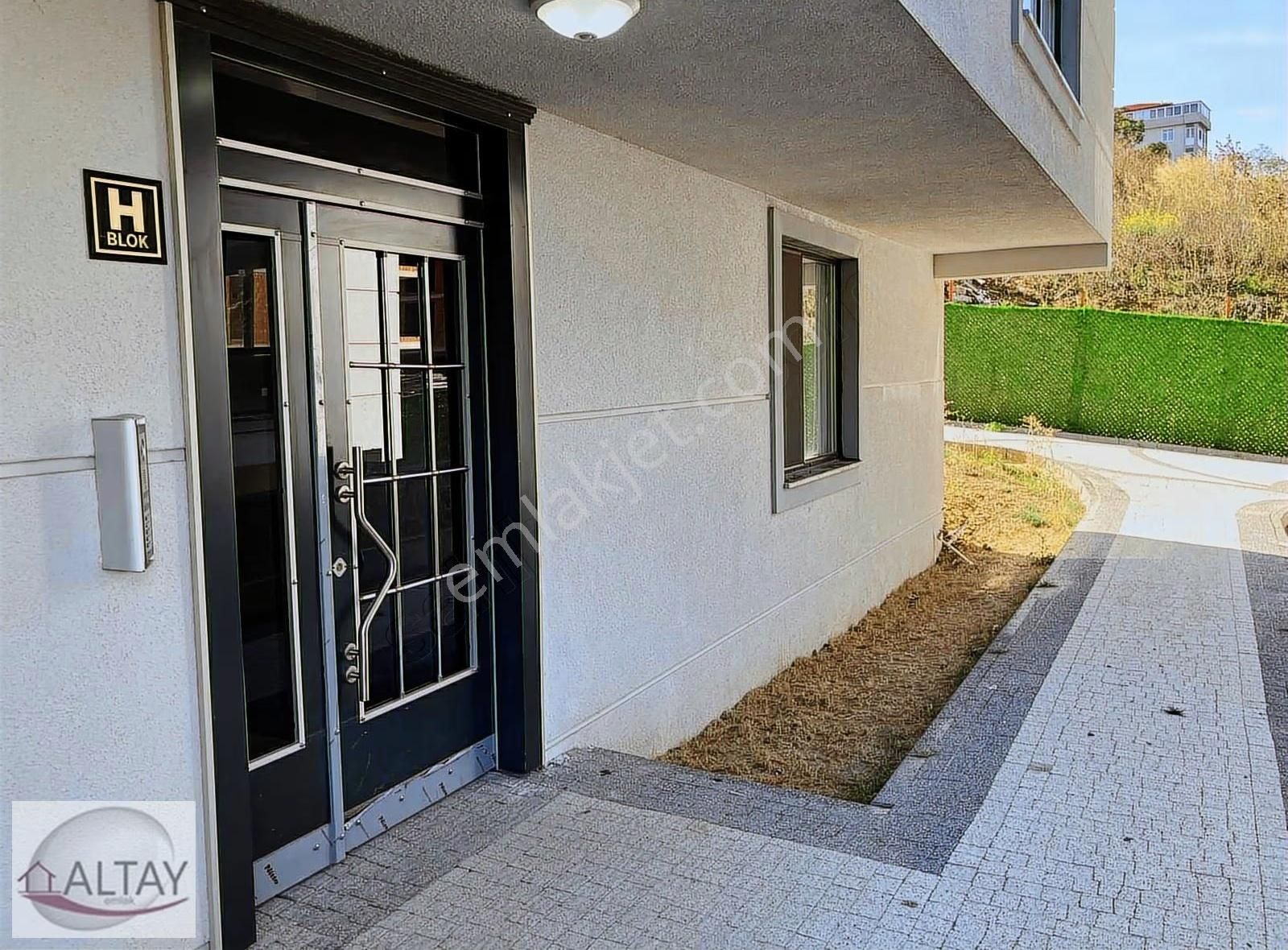 3+1 Geniş Kullanımlı Site İçerisinde Lüks Daire - Görsel 12